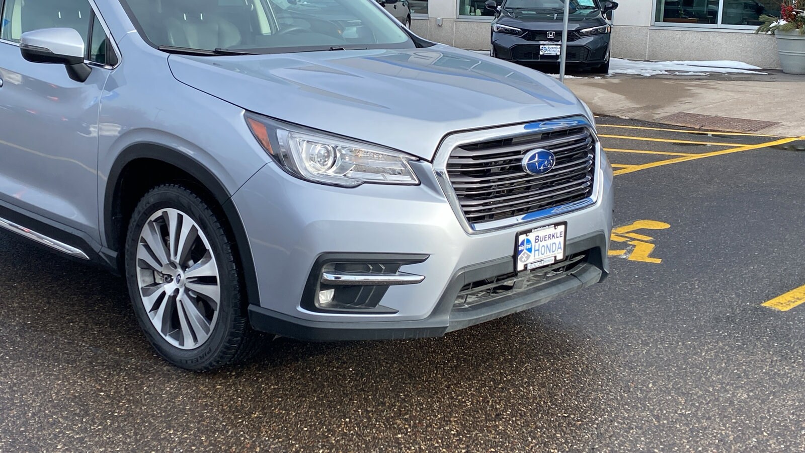 Used 2022 Subaru Ascent Limited with VIN 4S4WMAPD4N3444528 for sale in Saint Paul, Minnesota