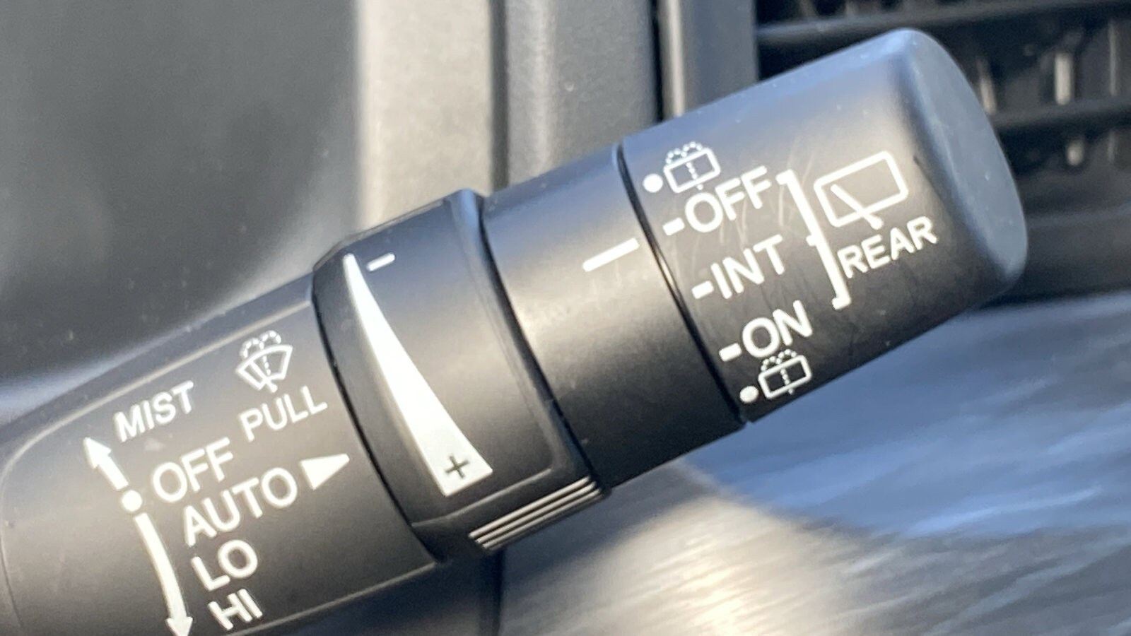 2025 Honda Odyssey Elite - Photo 32