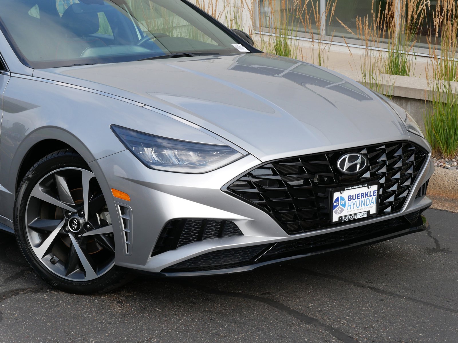 Certified 2022 Hyundai Sonata SEL Plus with VIN 5NPEJ4J26NH135987 for sale in Saint Paul, MN