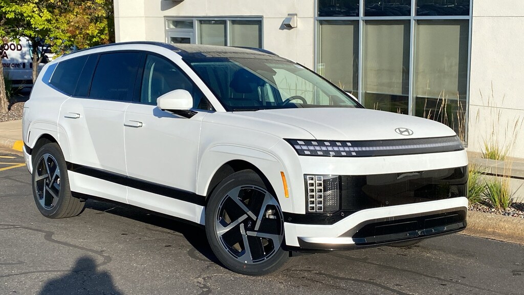 Used 2026 Hyundai IONIQ 9 Performance Calligraphy SUV
