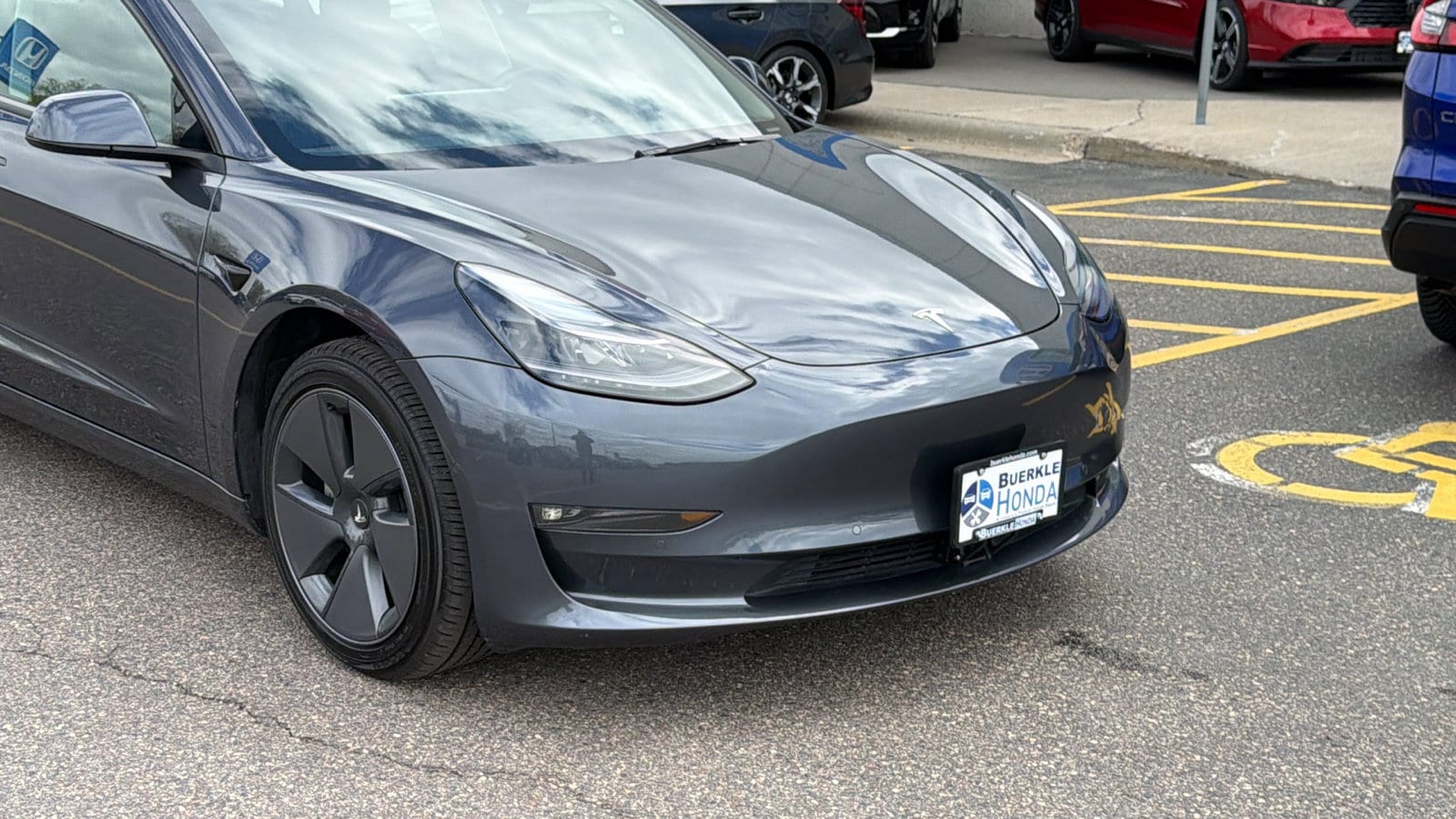 Used 2022 Tesla Model 3 Long Range with VIN 5YJ3E1EB0NF207804 for sale in Saint Paul, Minnesota