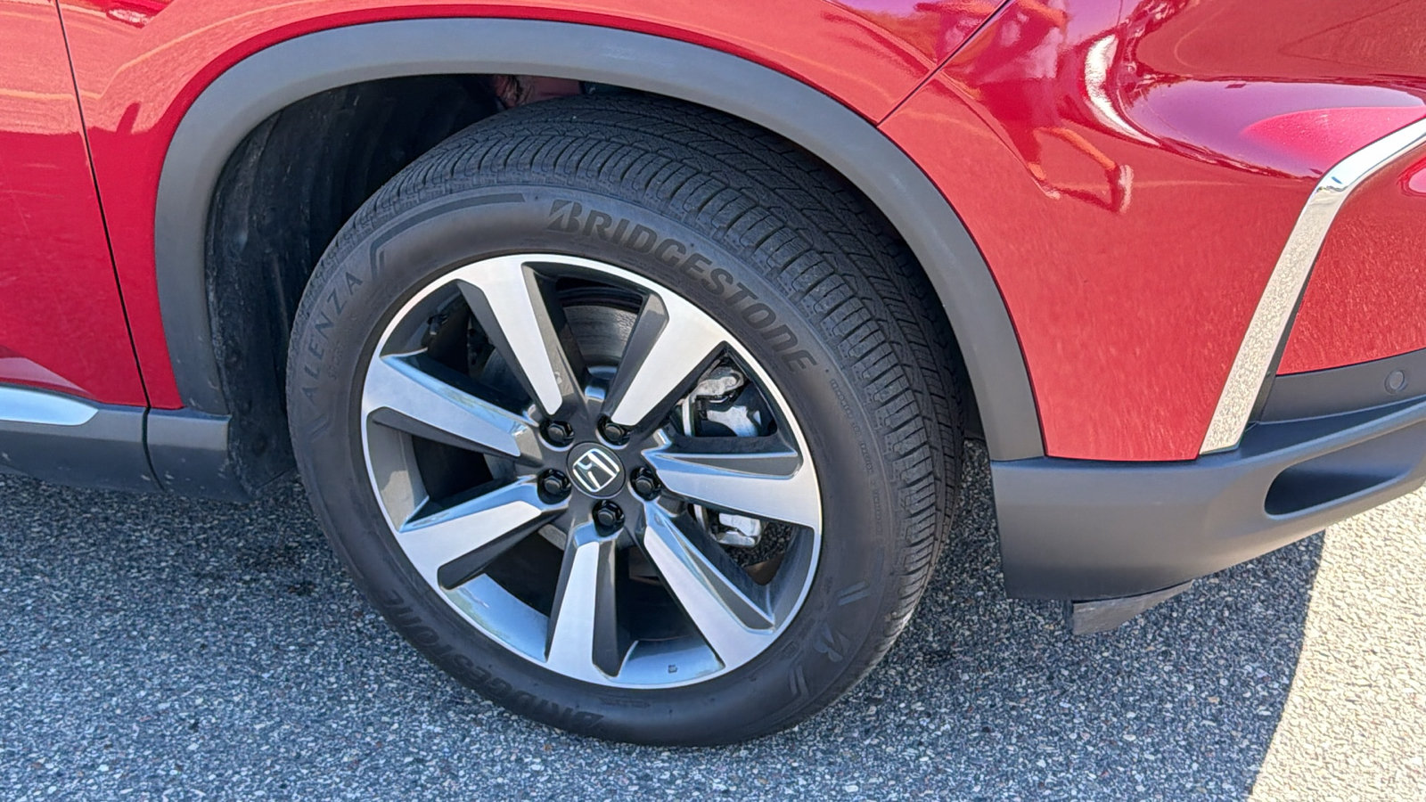 Certified 2025 Honda Pilot Touring SUV