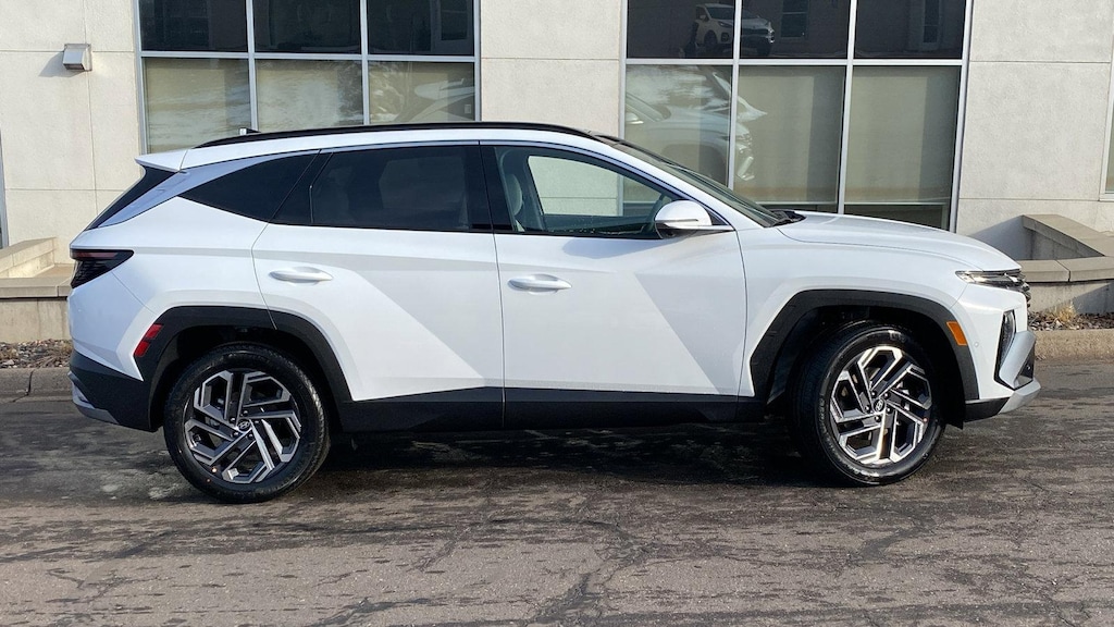 New 2026 Hyundai Tucson Hybrid Limited SUV