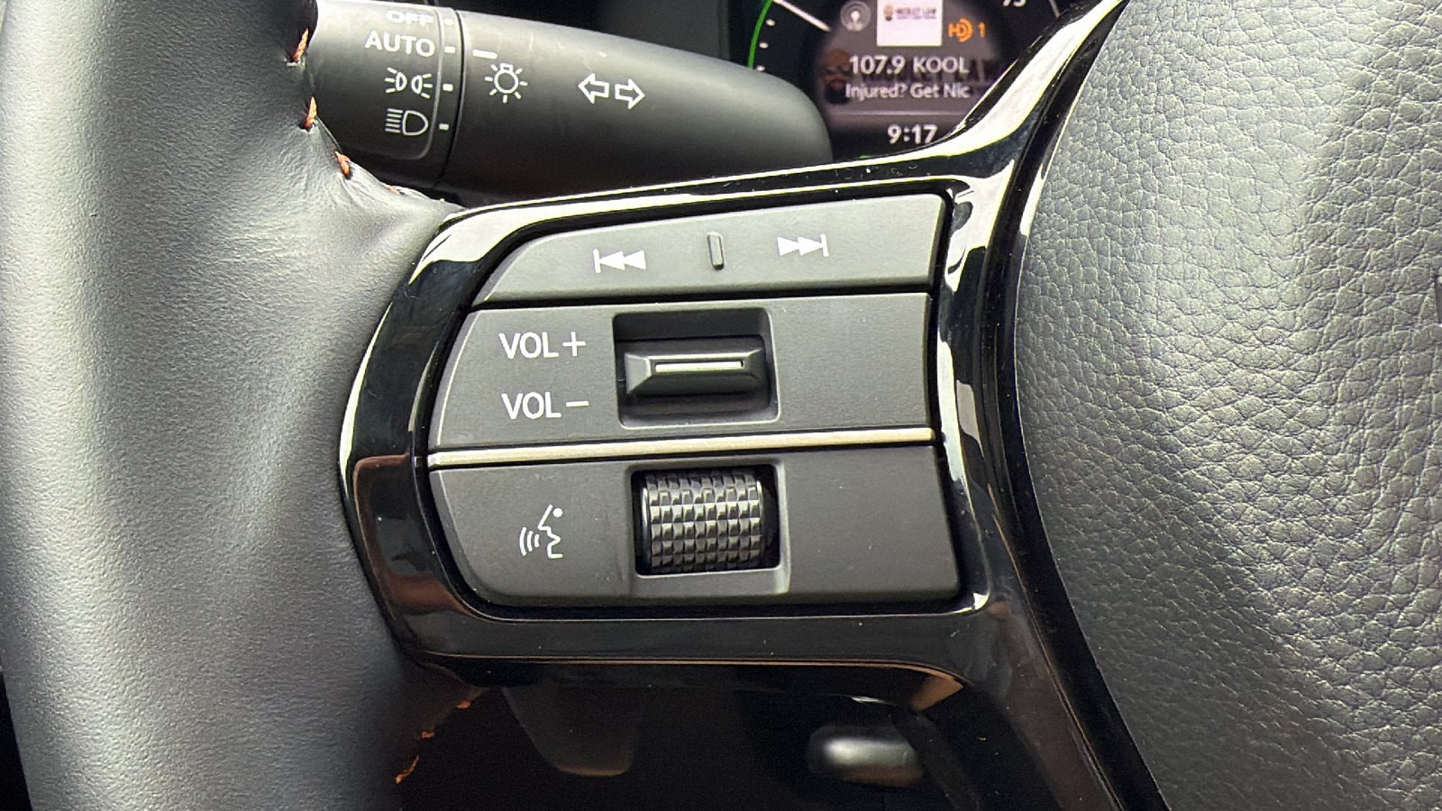 2026 Honda CR-V Sport Touring - Photo 23