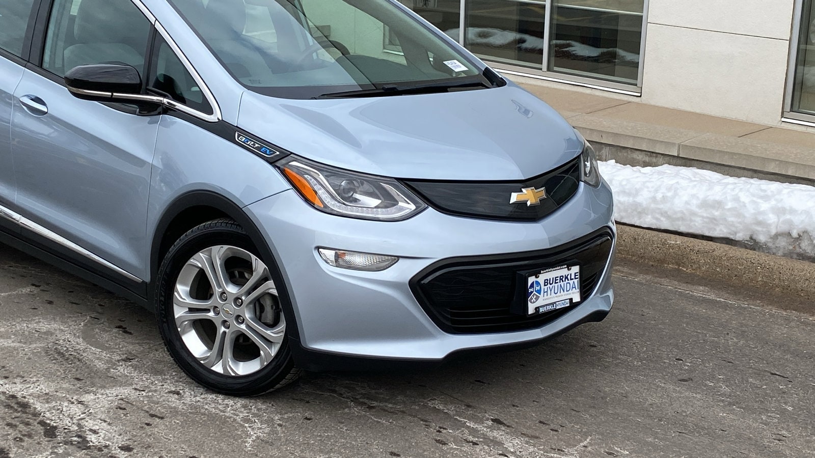 Used 2017 Chevrolet Bolt EV LT with VIN 1G1FW6S04H4176720 for sale in Saint Paul, Minnesota