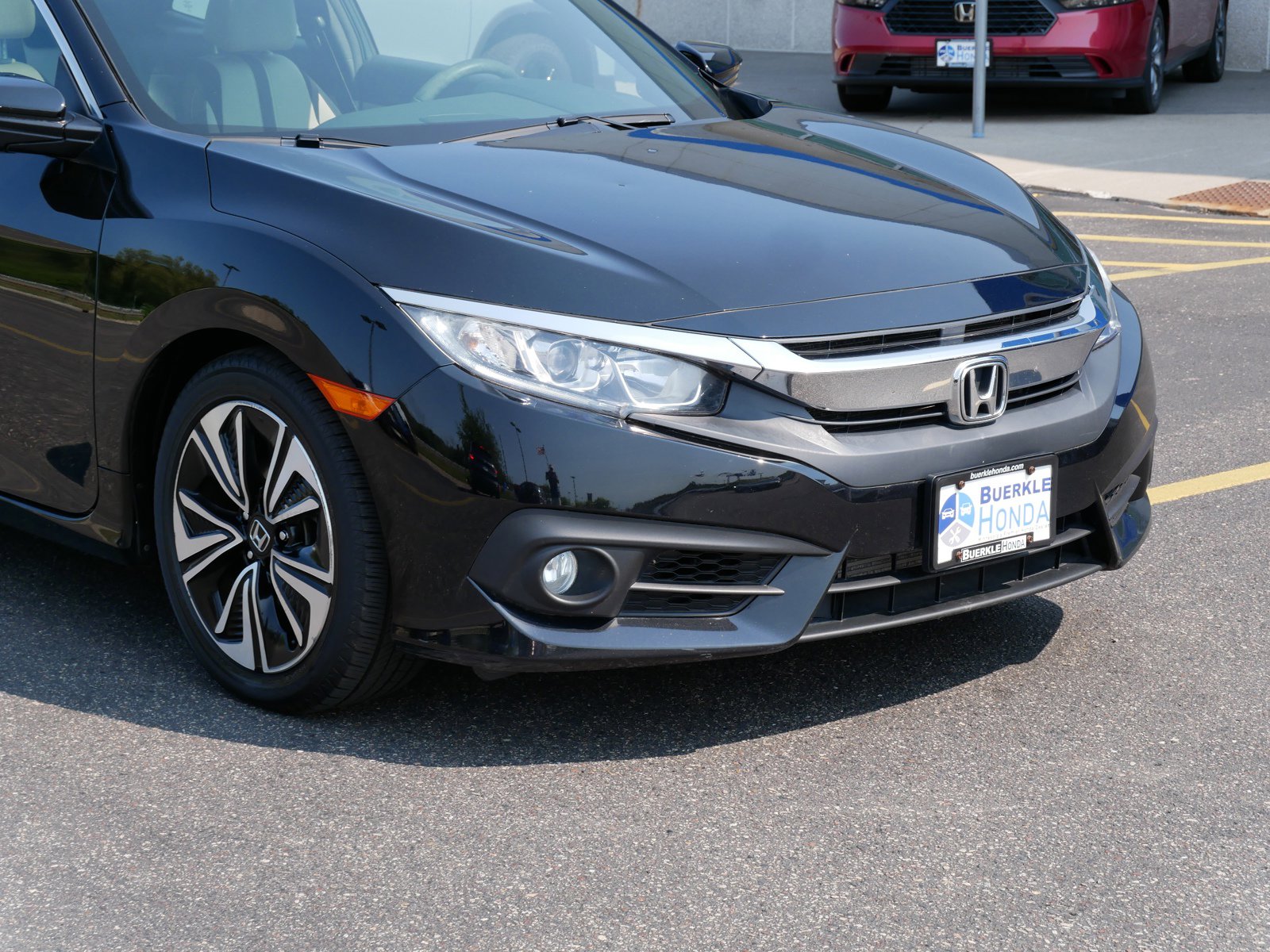 Used 2017 Honda Civic EX-T with VIN 2HGFC3B38HH353508 for sale in Saint Paul, MN