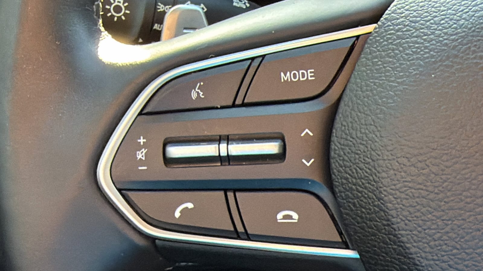 2023 Hyundai Santa Fe Limited - Photo 20