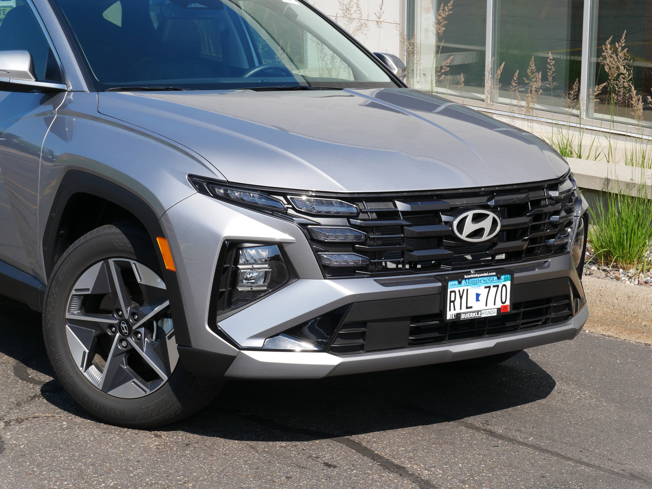 Certified 2025 Hyundai Tucson SEL Convenience with VIN 5NMJCCDE1SH444672 for sale in Saint Paul, Minnesota