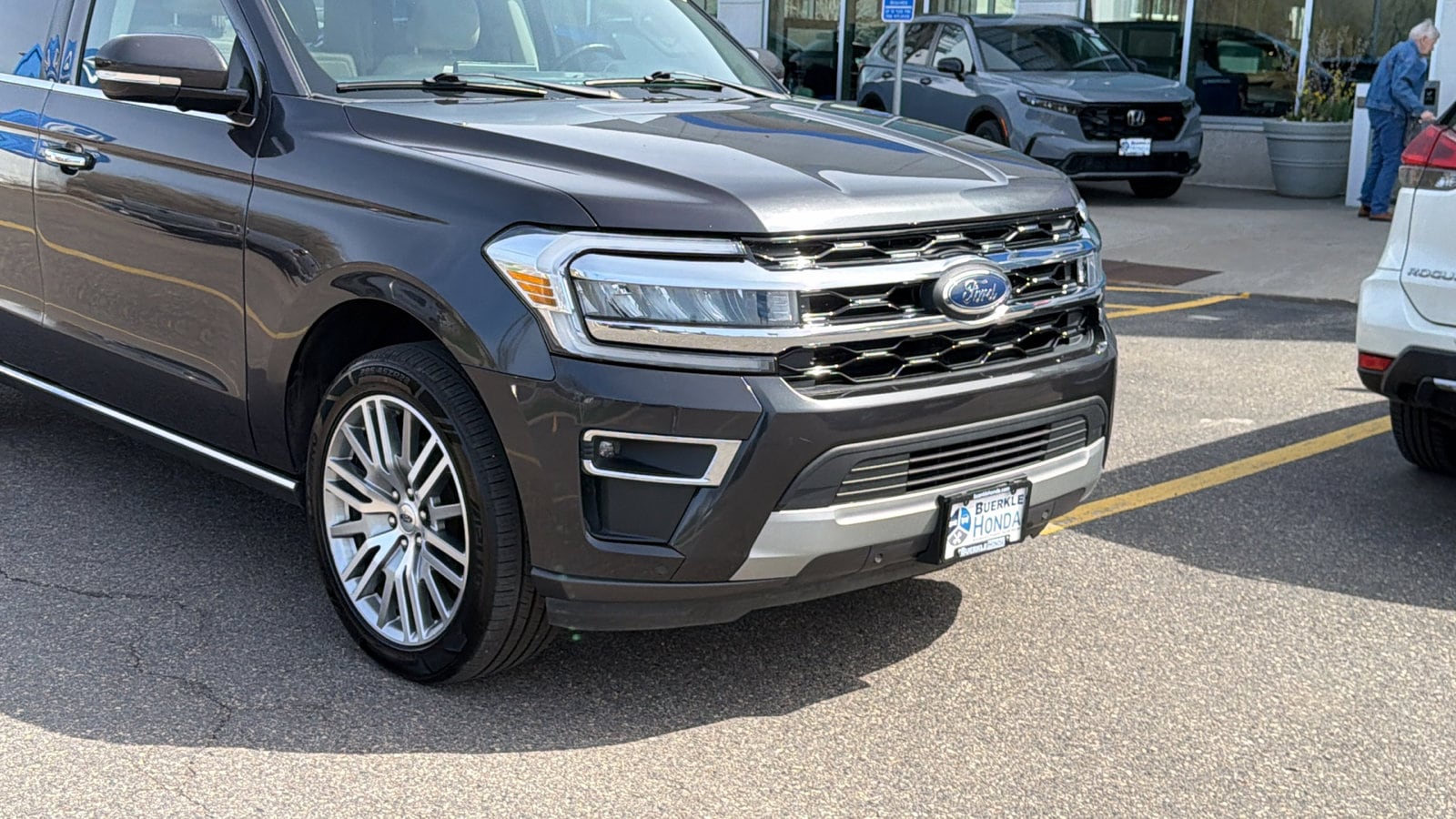 Used 2024 Ford Expedition Limited with VIN 1FMJK2A84REA37725 for sale in Saint Paul, Minnesota