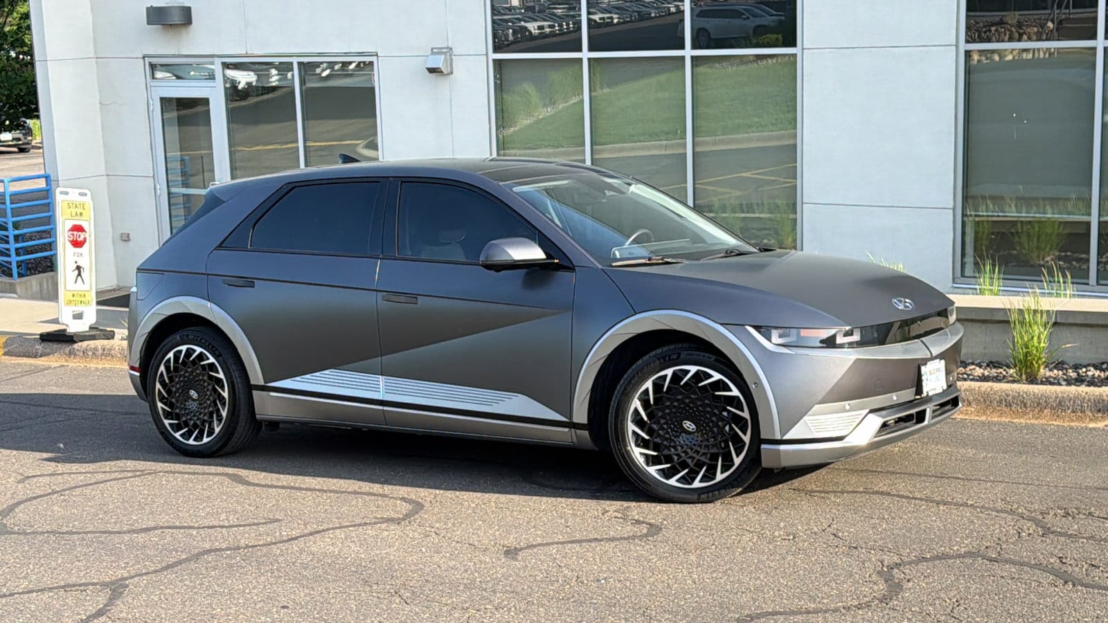 2024 Hyundai Ioniq 5 Limited AWD's photo