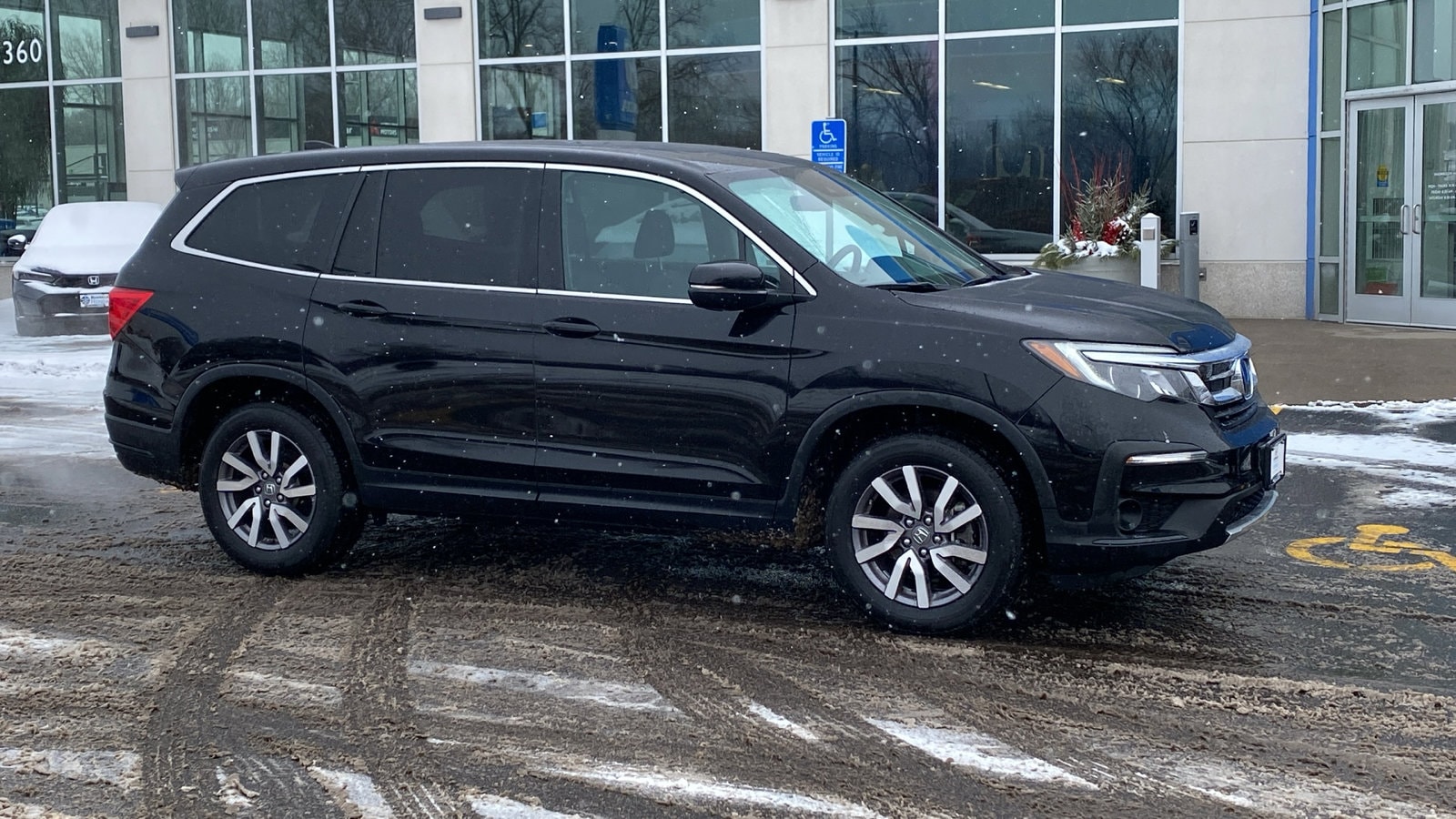 2022 Honda Pilot EX-L's photo