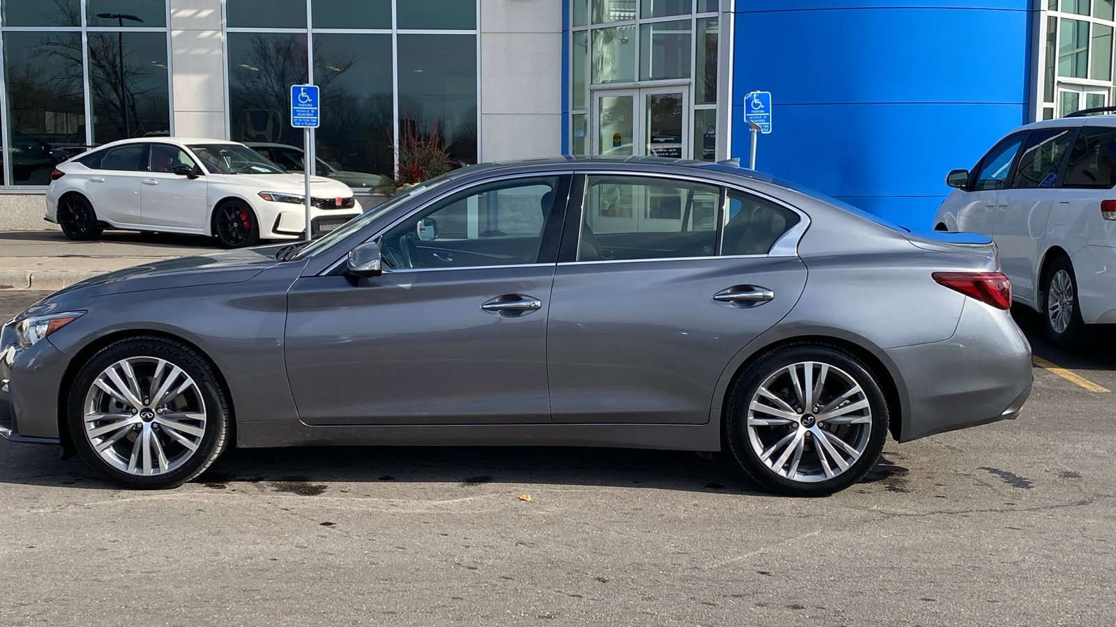 Used 2021 INFINITI Q50 SENSORY with VIN JN1EV7CR8MM752492 for sale in Saint Paul, Minnesota