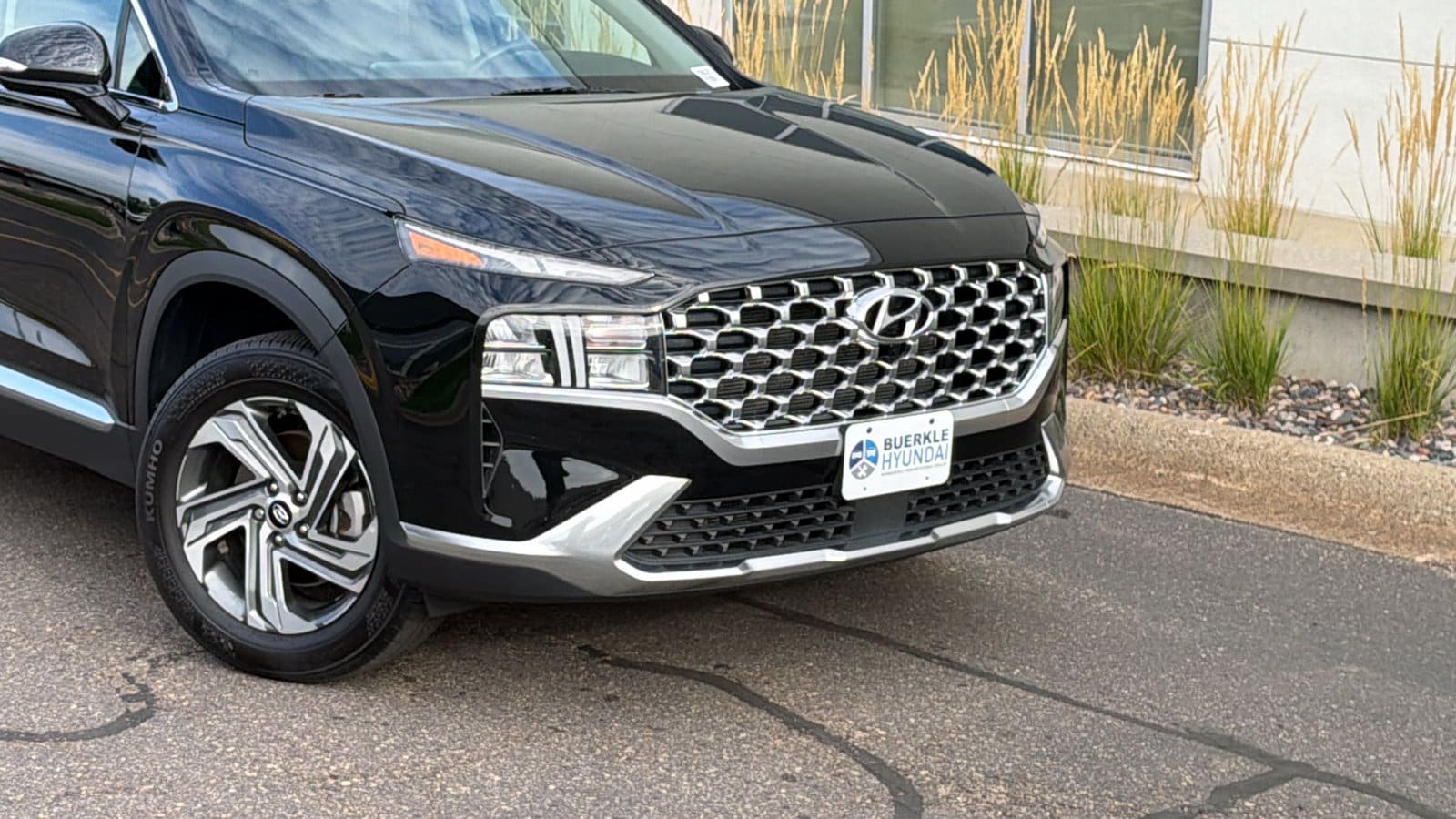 Certified 2023 Hyundai Santa Fe SEL with VIN 5NMS3DAJ8PH616652 for sale in Saint Paul, Minnesota