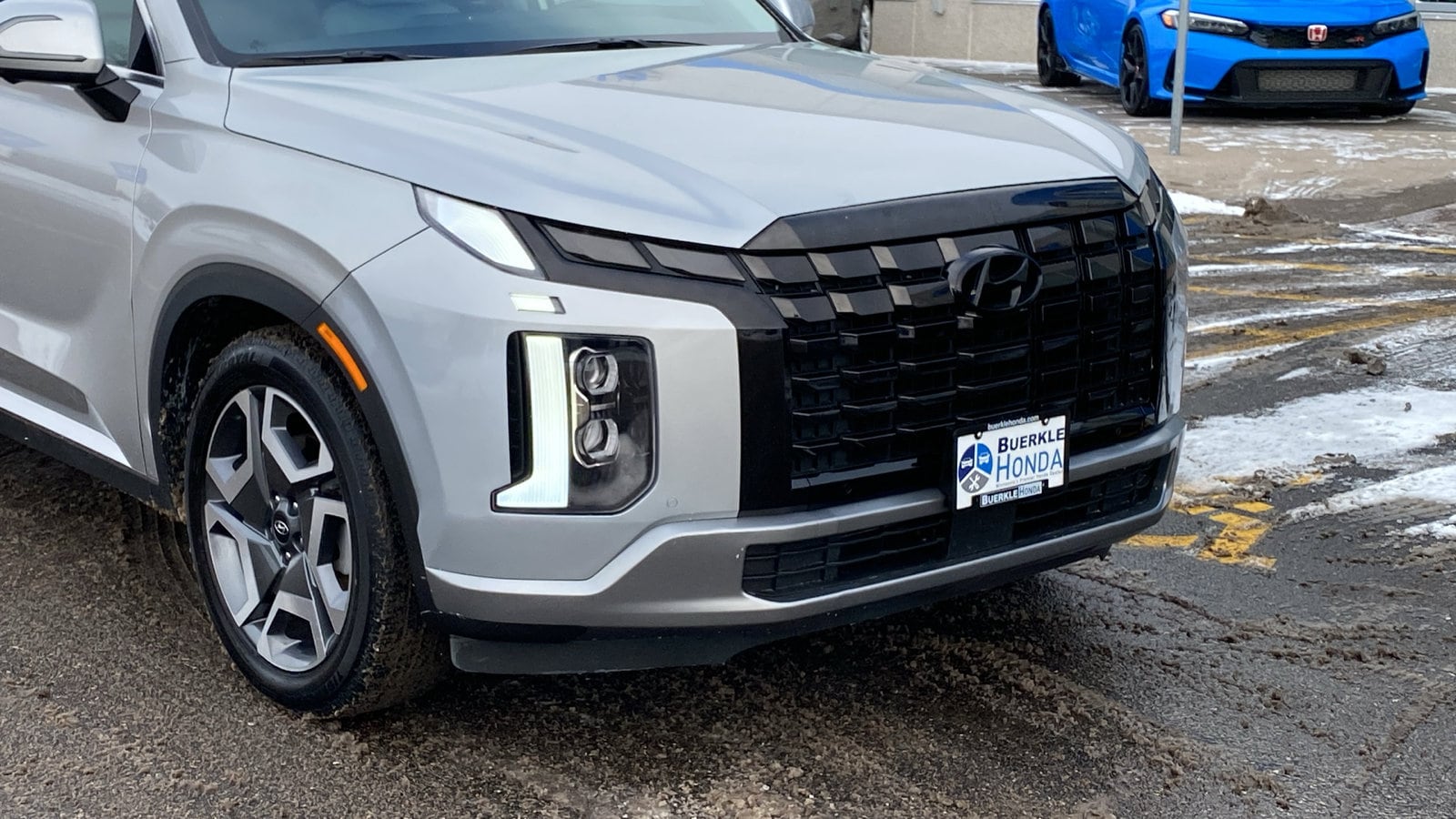 Used 2024 Hyundai Palisade SEL with VIN KM8R4DGE5RU711084 for sale in Saint Paul, Minnesota