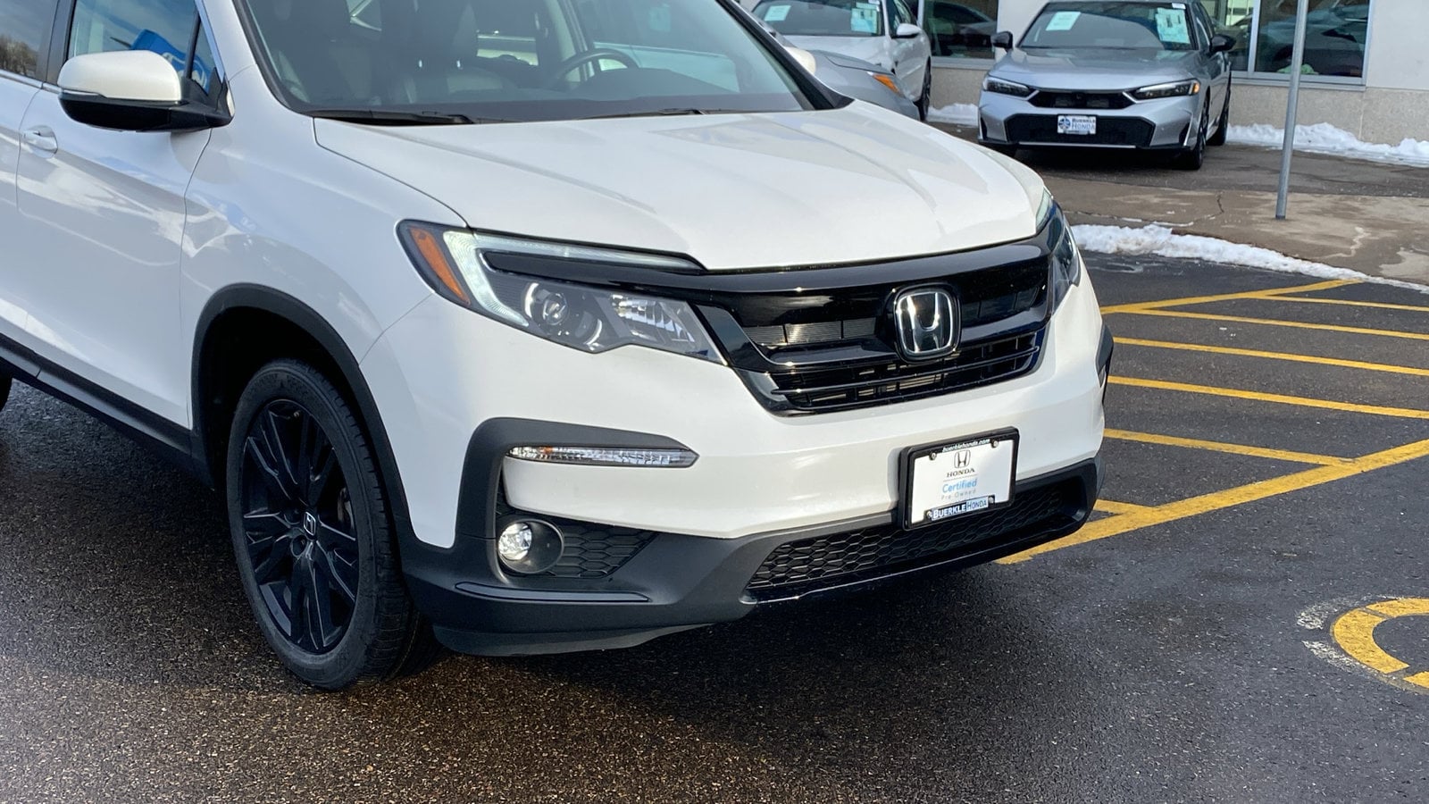 Certified 2022 Honda Pilot SE with VIN 5FNYF6H22NB101544 for sale in Saint Paul, Minnesota