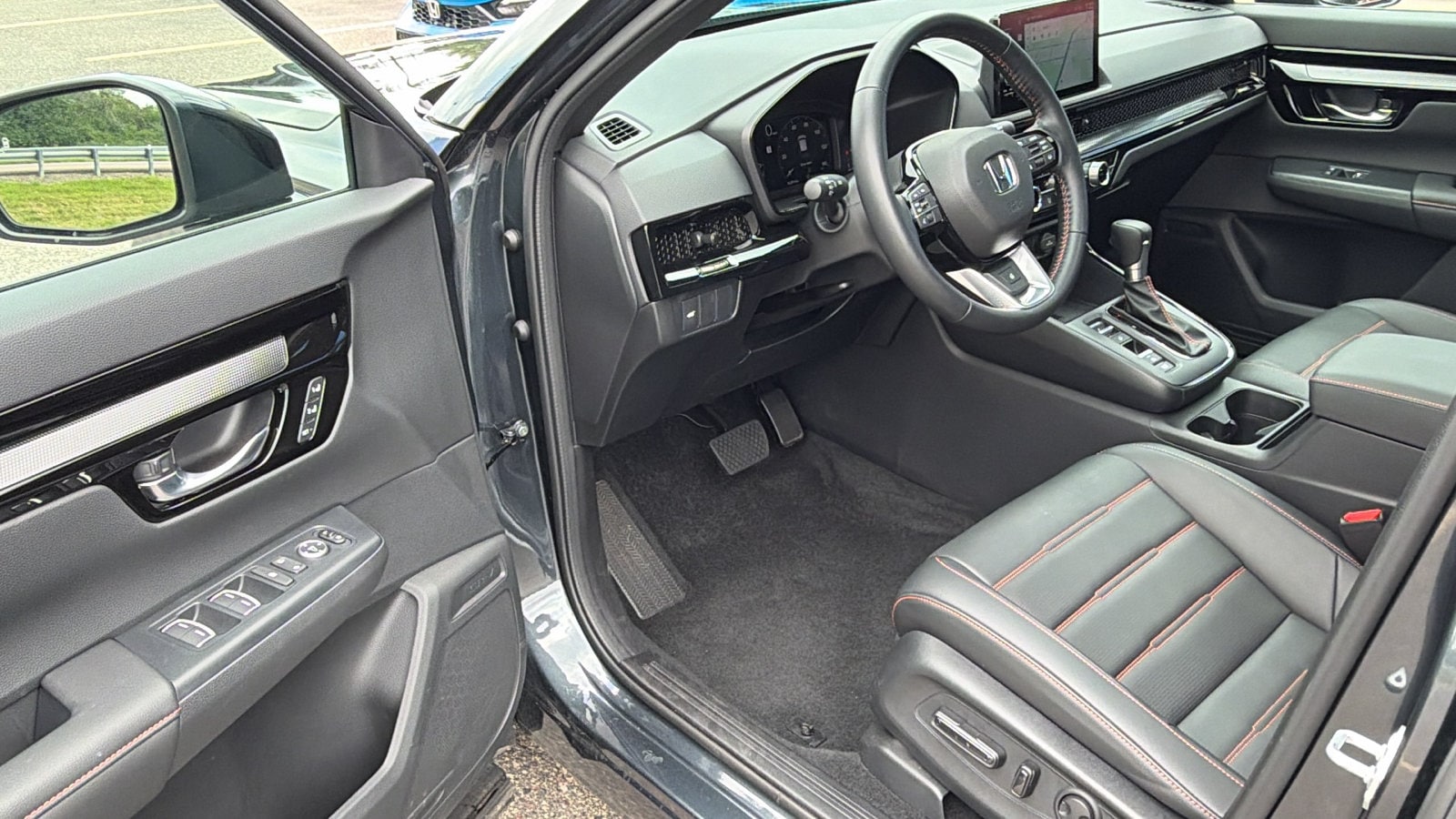 2026 Honda CR-V Sport Touring - Photo 12