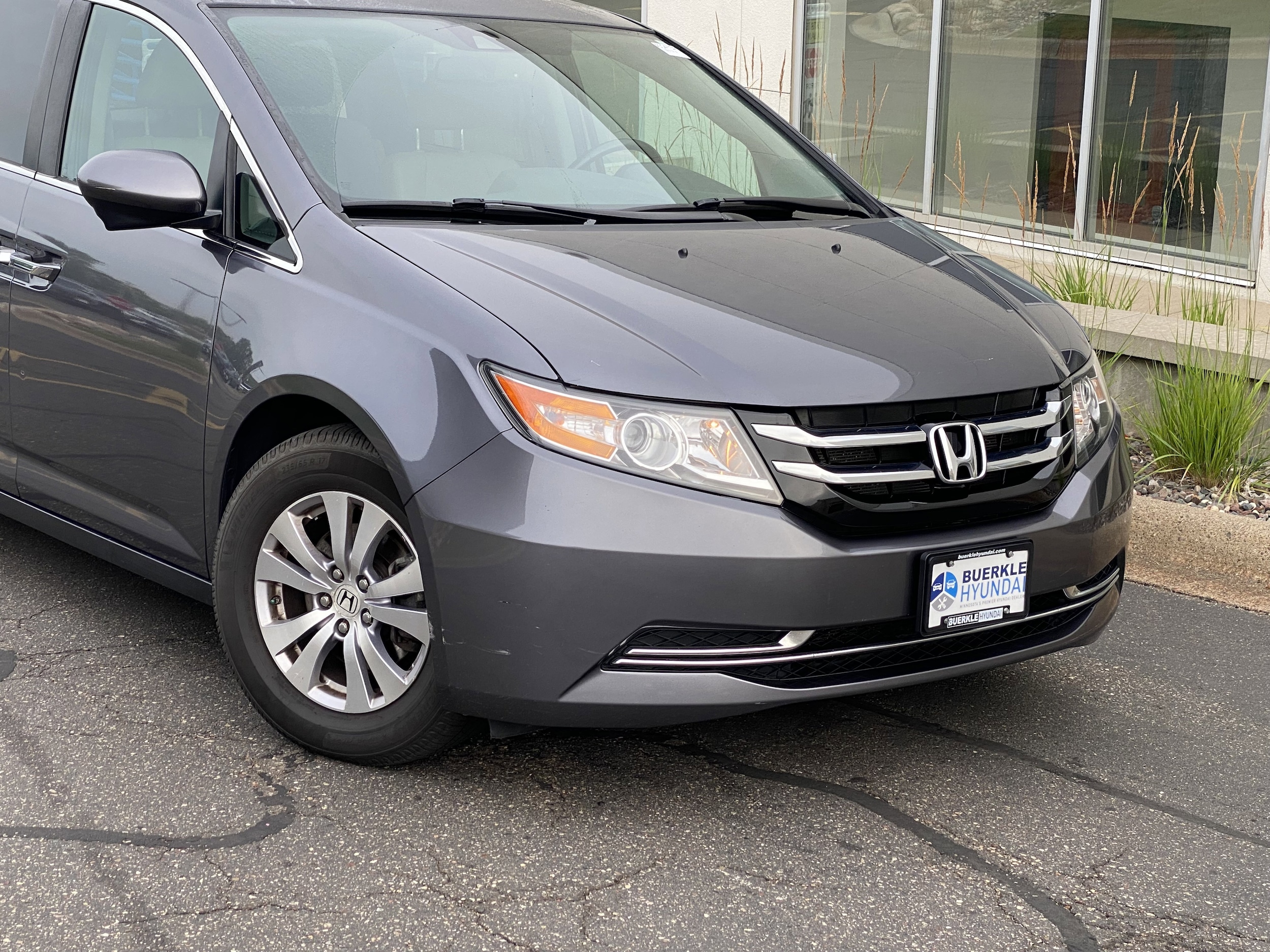 Used 2016 Honda Odyssey EX-L with VIN 5FNRL5H62GB103744 for sale in Saint Paul, Minnesota