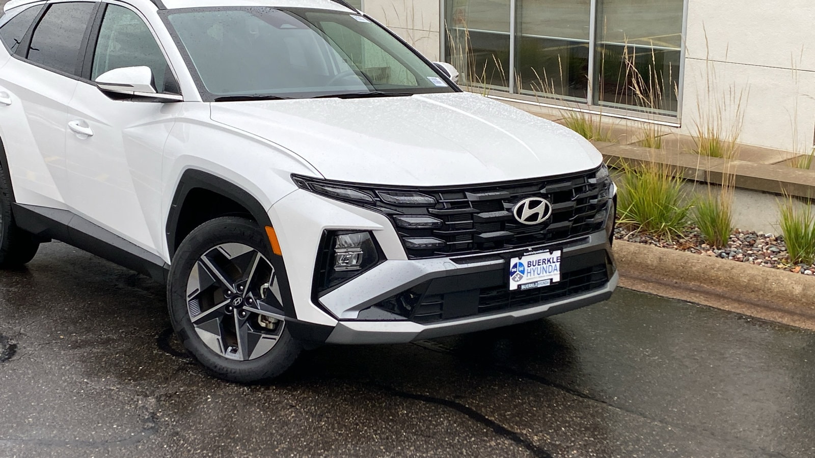 Certified 2025 Hyundai Tucson SEL Convenience with VIN 3KMJCCDE7SE003472 for sale in Saint Paul, Minnesota