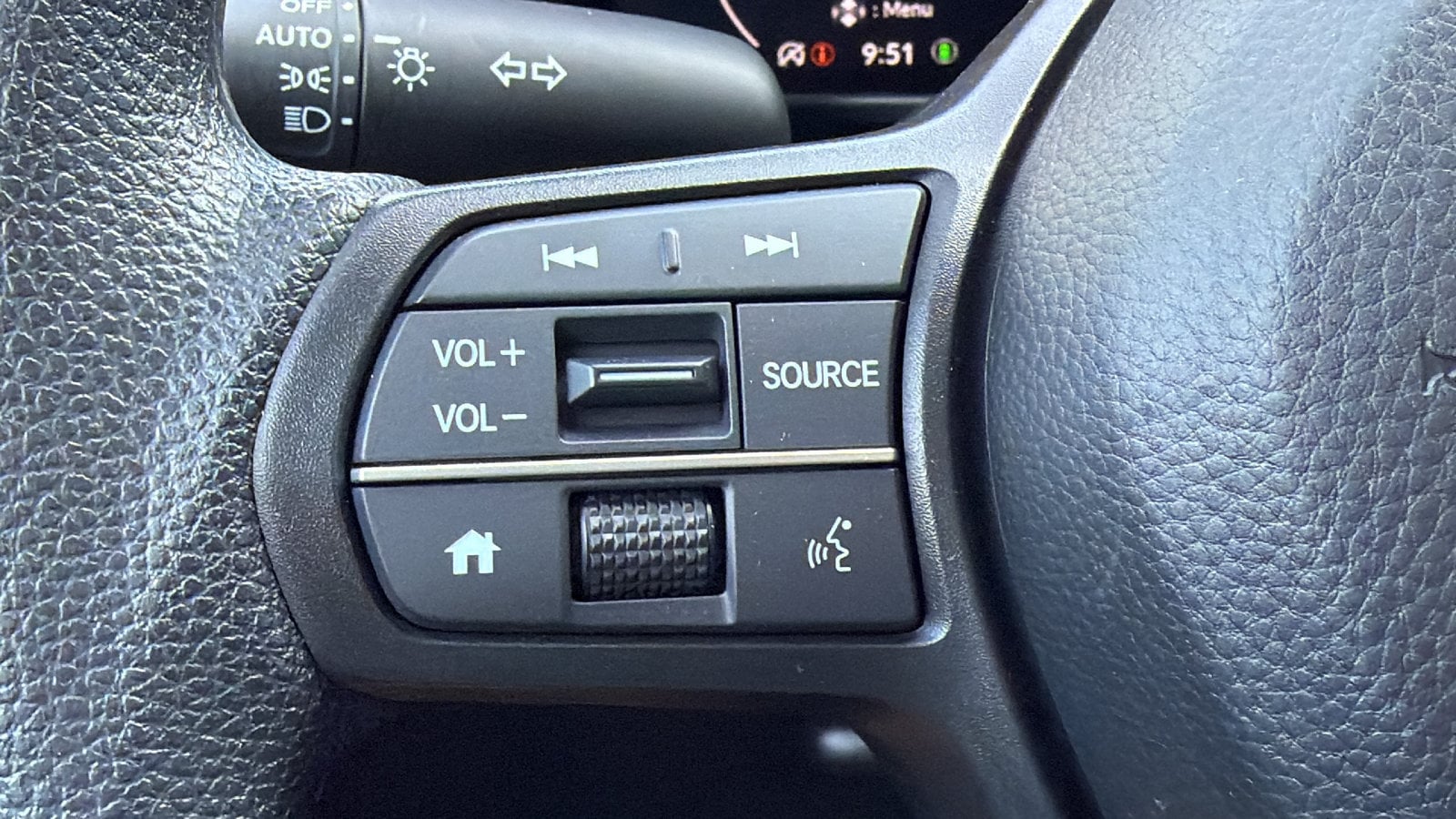 2024 Honda CR-V LX - Photo 23