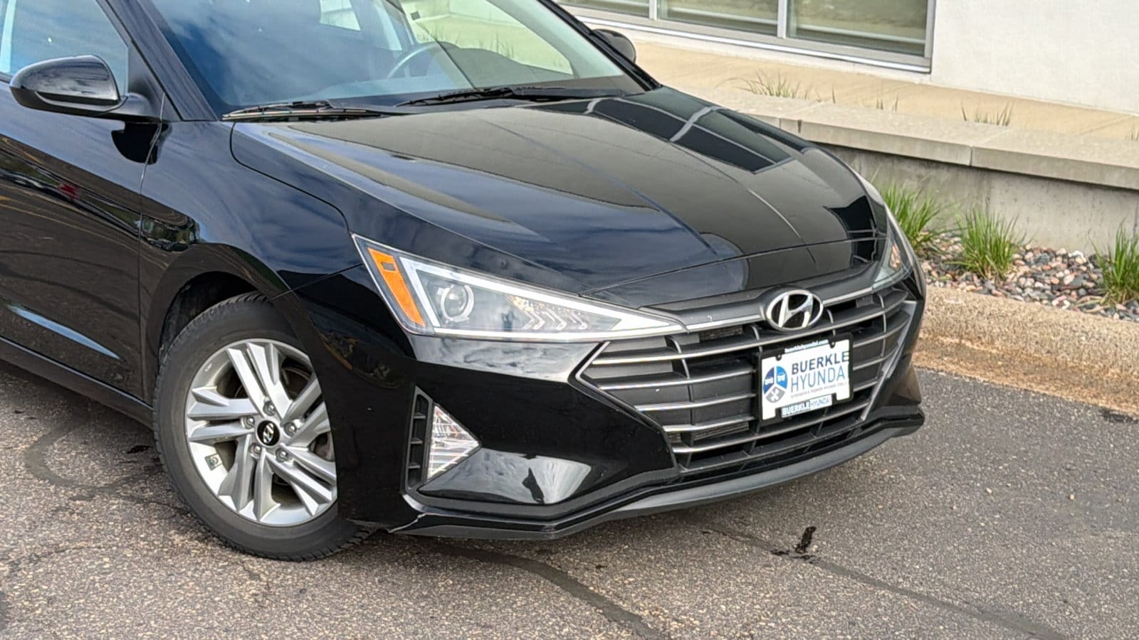 Used 2020 Hyundai Elantra Value Edition with VIN 5NPD84LF5LH546740 for sale in Saint Paul, Minnesota