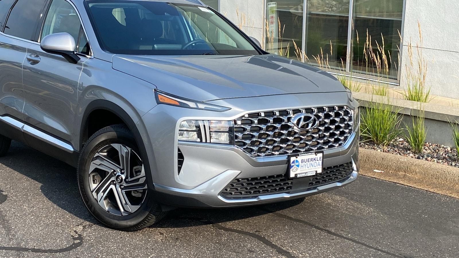 Certified 2022 Hyundai Santa Fe SEL with VIN 5NMS2DAJ1NH440334 for sale in Saint Paul, Minnesota