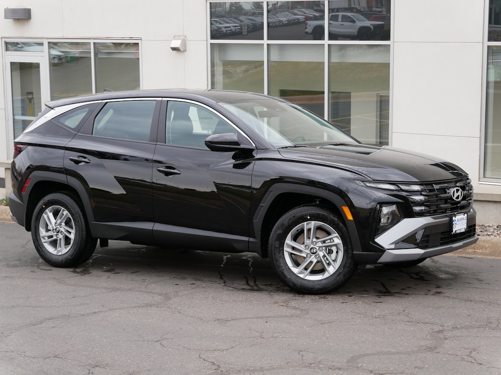 Used 2025 Hyundai Tucson SE SUV