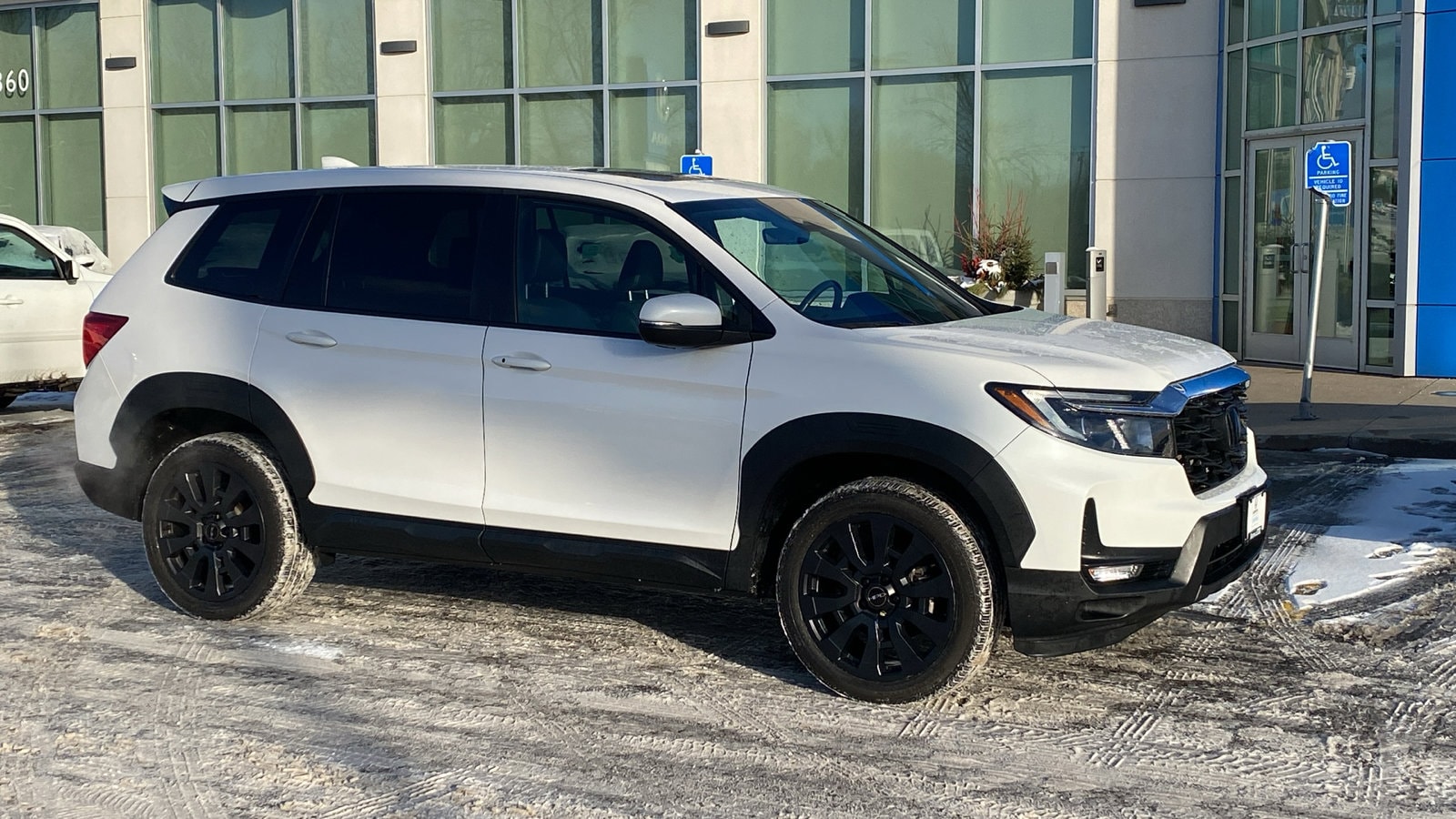 2022 Honda Passport EX-L's photo