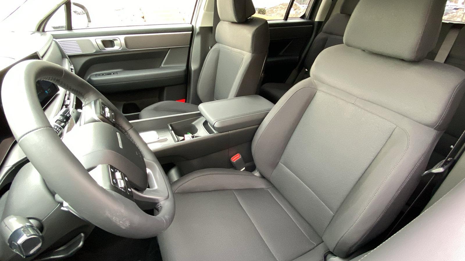2026 Hyundai Santa Fe SE - Photo 11