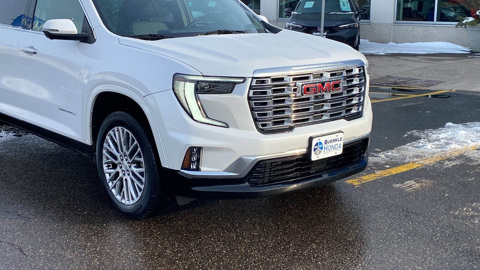Used 2024 GMC Acadia Denali with VIN 1GKENRKS0RJ167352 for sale in Saint Paul, Minnesota