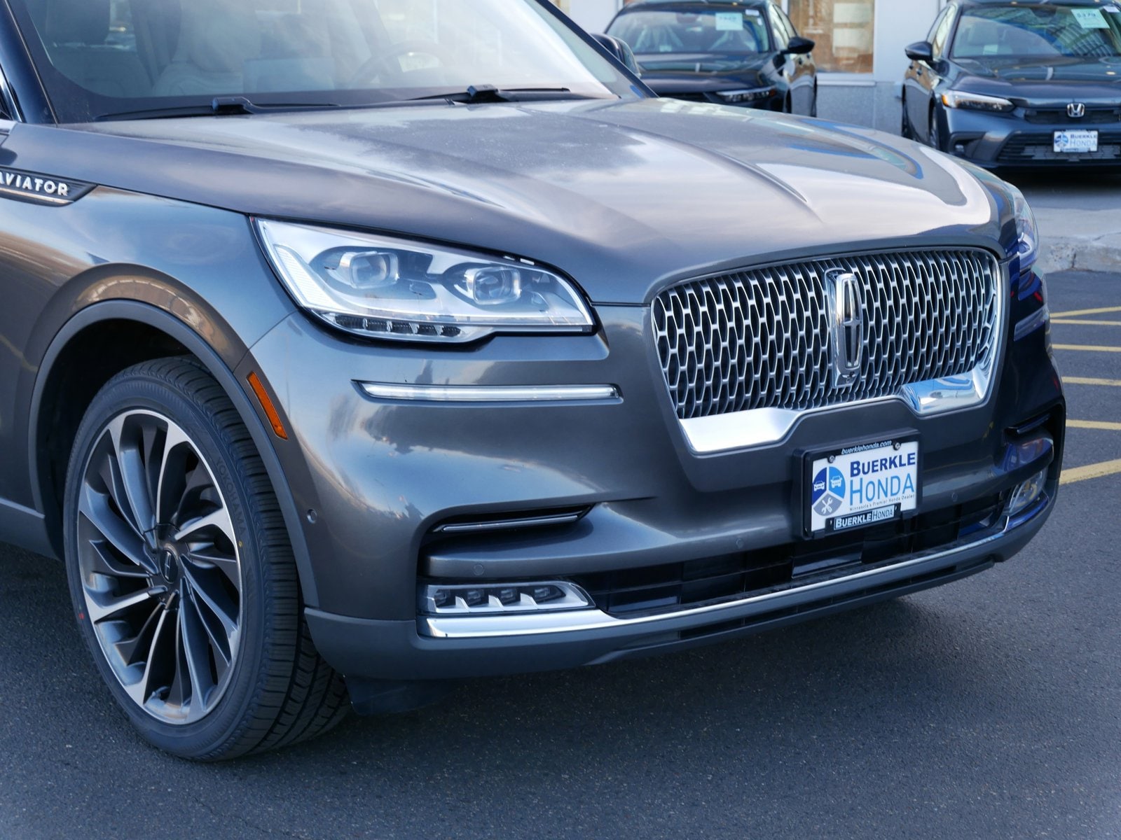 Used 2020 Lincoln Aviator Reserve with VIN 5LM5J7XC4LGL10975 for sale in Saint Paul, Minnesota