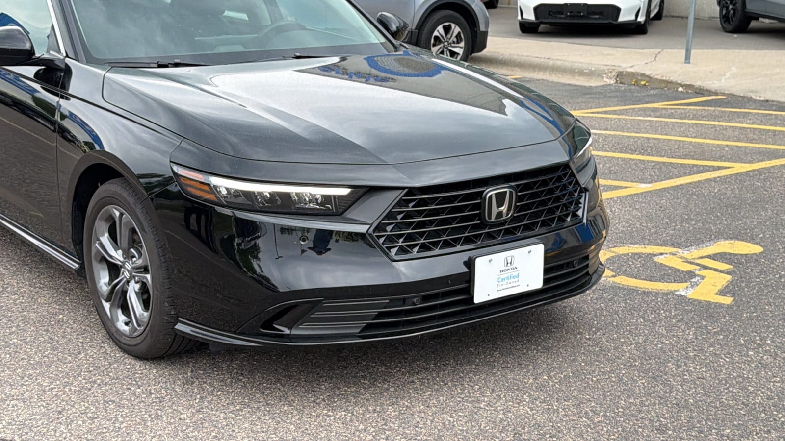 Certified 2025 Honda Accord Hybrid EX-L with VIN 1HGCY2F67SA054620 for sale in Saint Paul, Minnesota