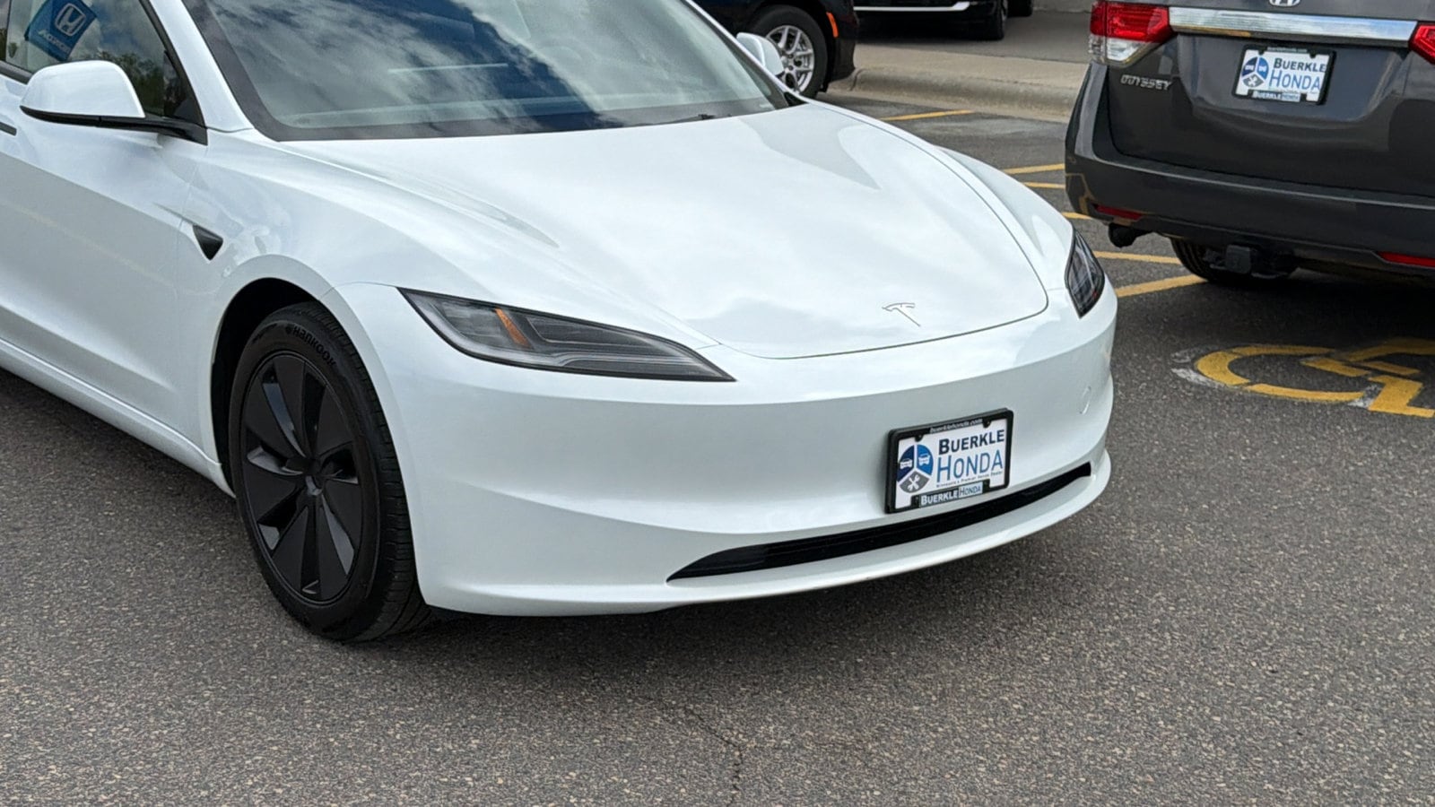 Used 2025 Tesla Model 3 Long Range with VIN 5YJ3E1EB5SF052985 for sale in Saint Paul, Minnesota
