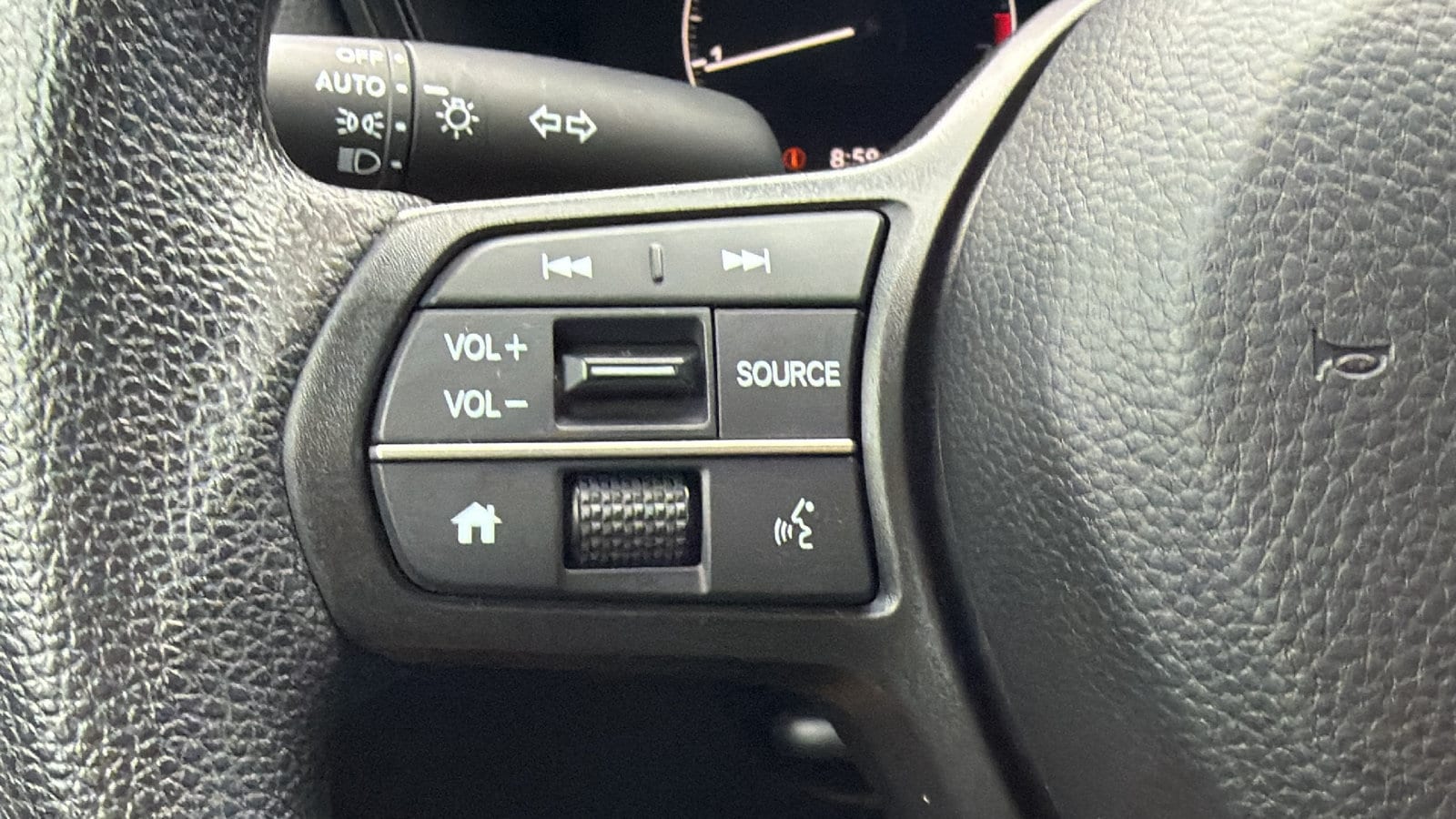 2024 Honda CR-V LX - Photo 22