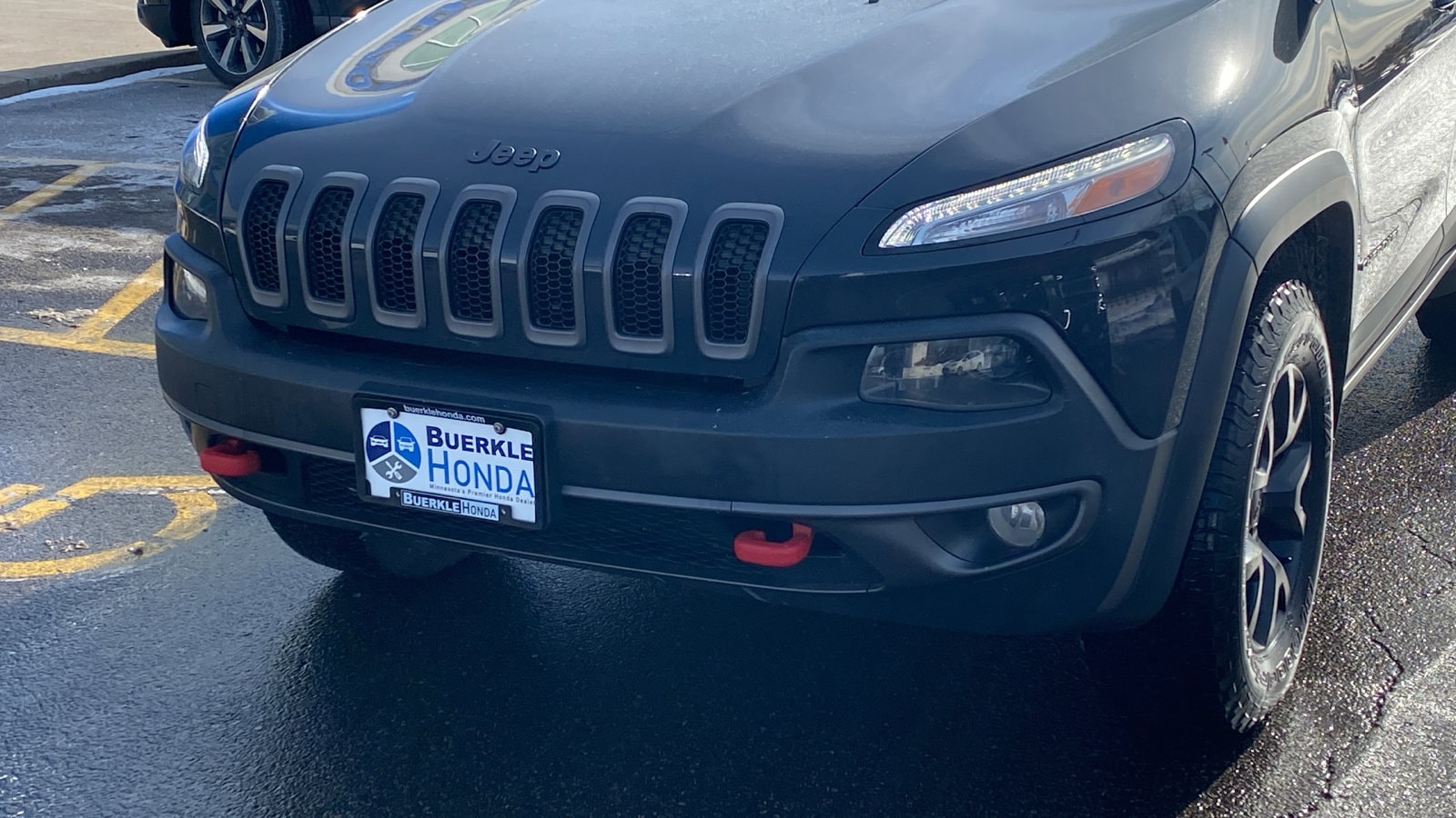 Used 2016 Jeep Cherokee Trailhawk with VIN 1C4PJMBS8GW353014 for sale in Saint Paul, Minnesota