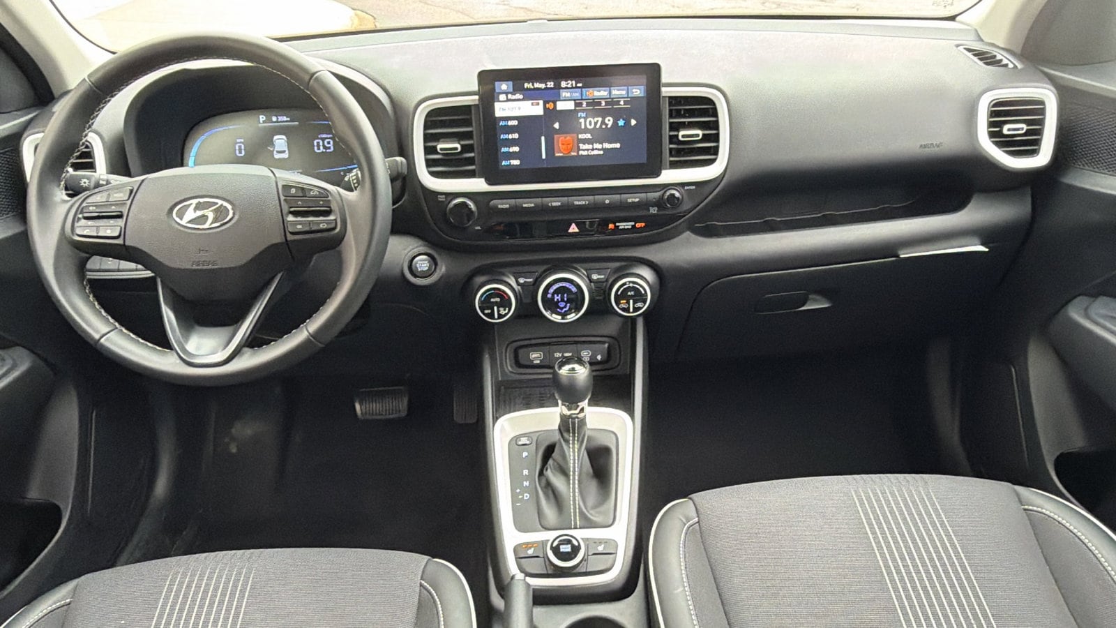 2026 Hyundai Venue SEL - Photo 16