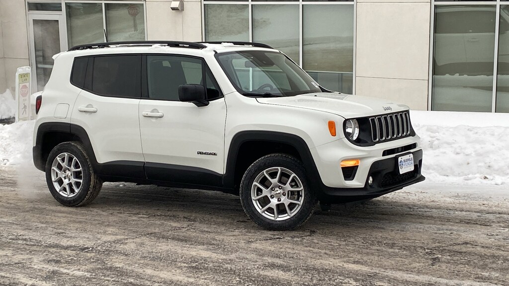 Used 2022 Jeep Renegade Latitude SUV