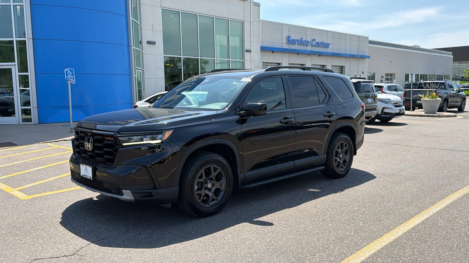 2025 Honda Pilot TrailSport - Photo 11
