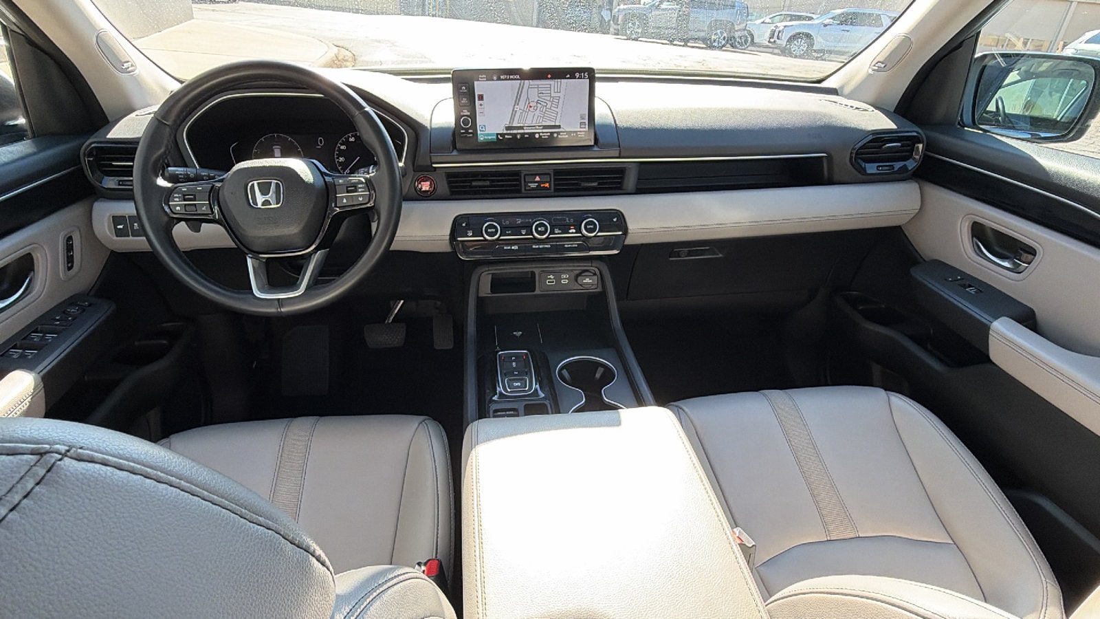 2023 Honda Pilot Touring - Photo 17