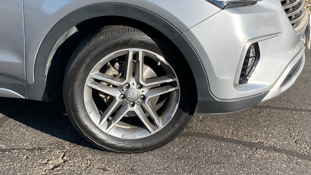 Used 2018 Hyundai Santa Fe Limited Ultimate SUV