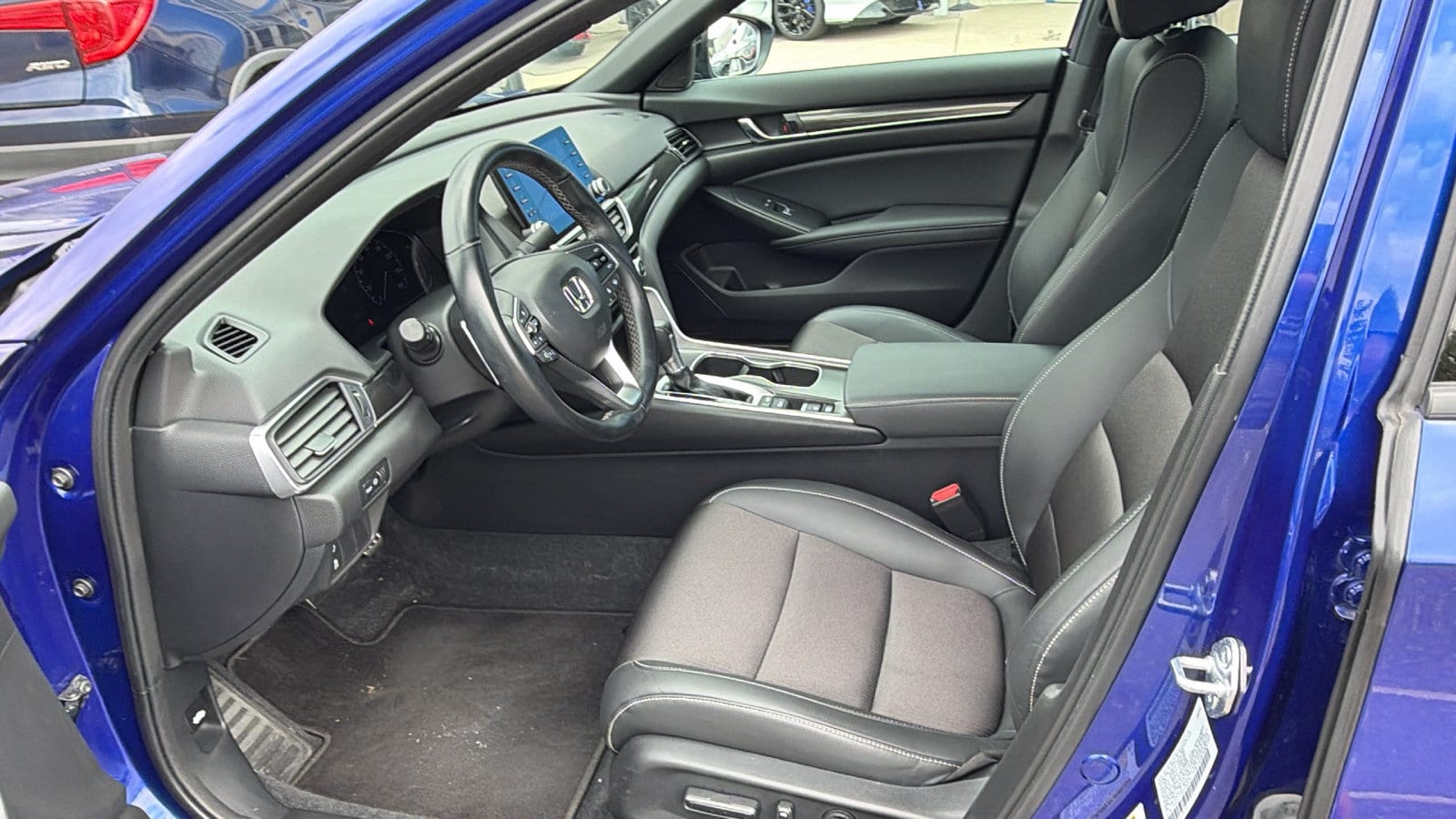 2022 Honda Accord Sport - Photo 13