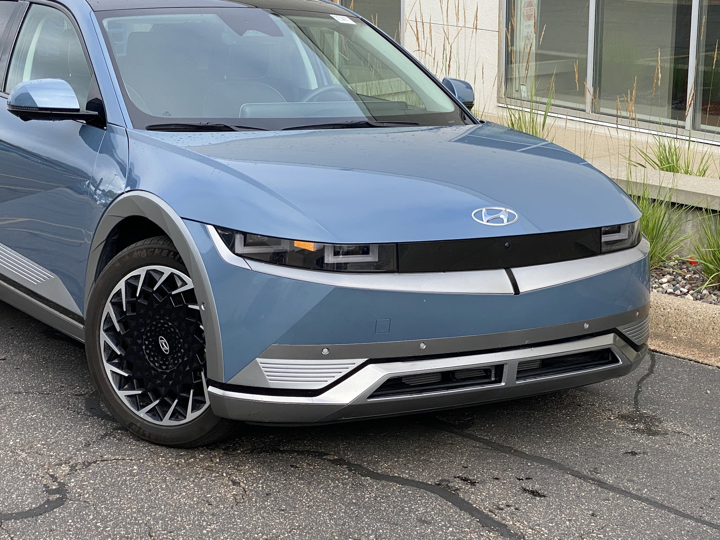 Certified 2023 Hyundai IONIQ 5 Limited with VIN KM8KRDAF8PU211700 for sale in Saint Paul, Minnesota
