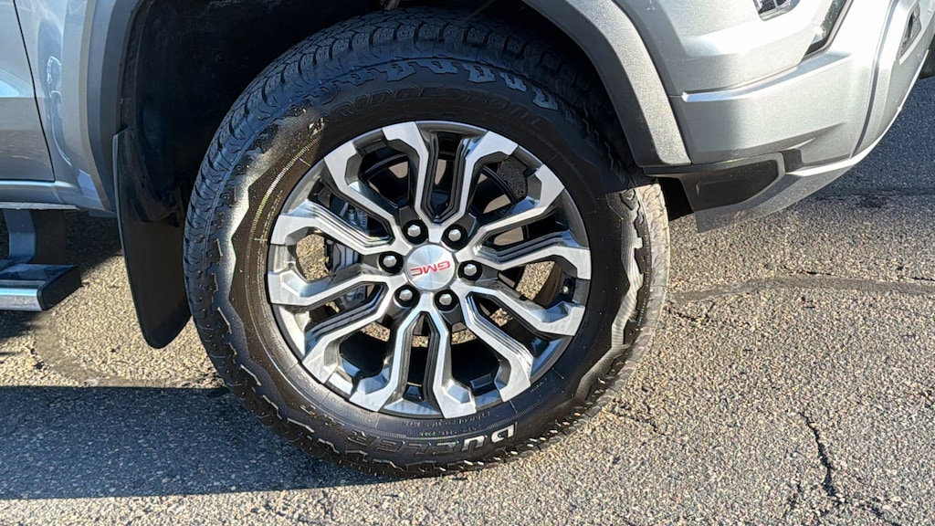 Used 2025 GMC Canyon Denali Truck Crew Cab