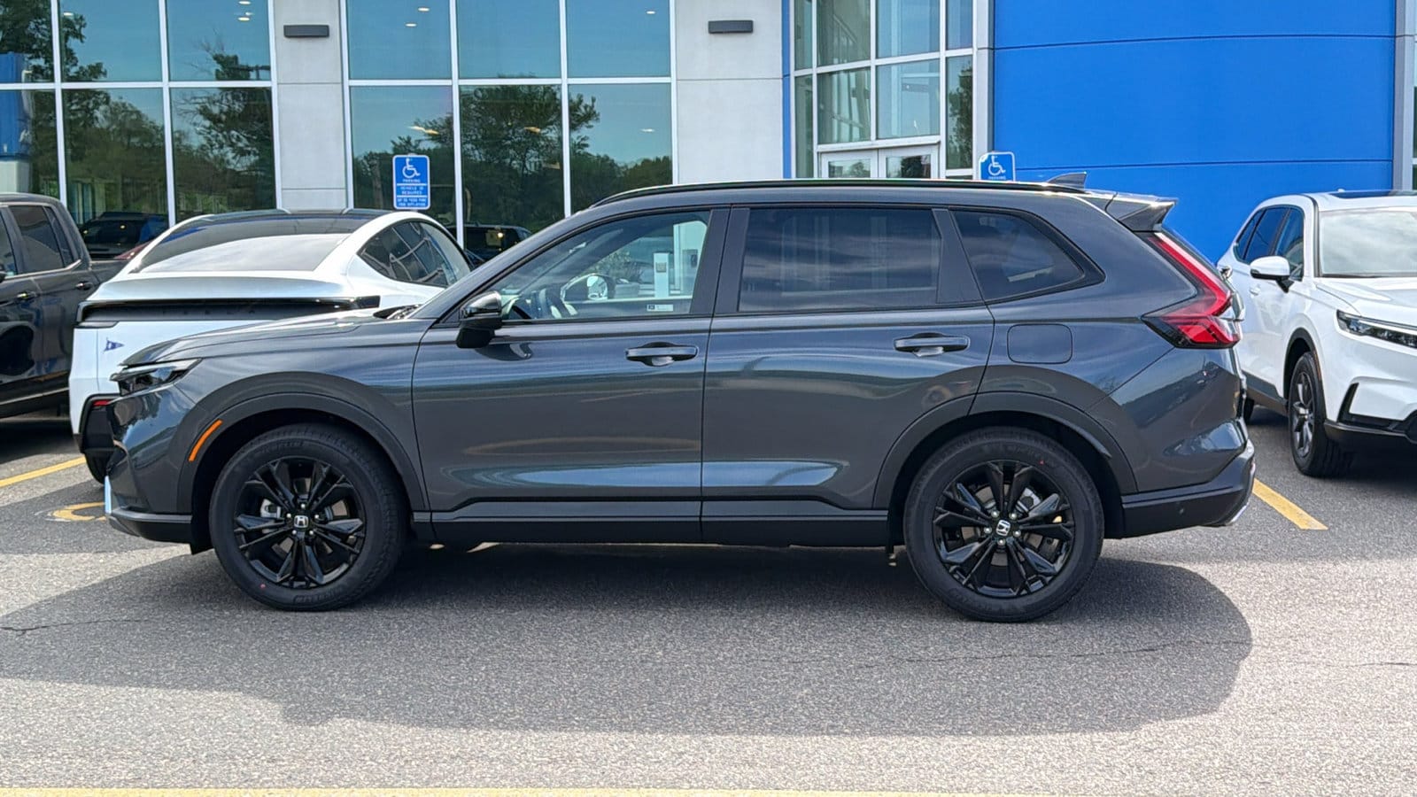 2026 Honda CR-V Sport Touring - Photo 11