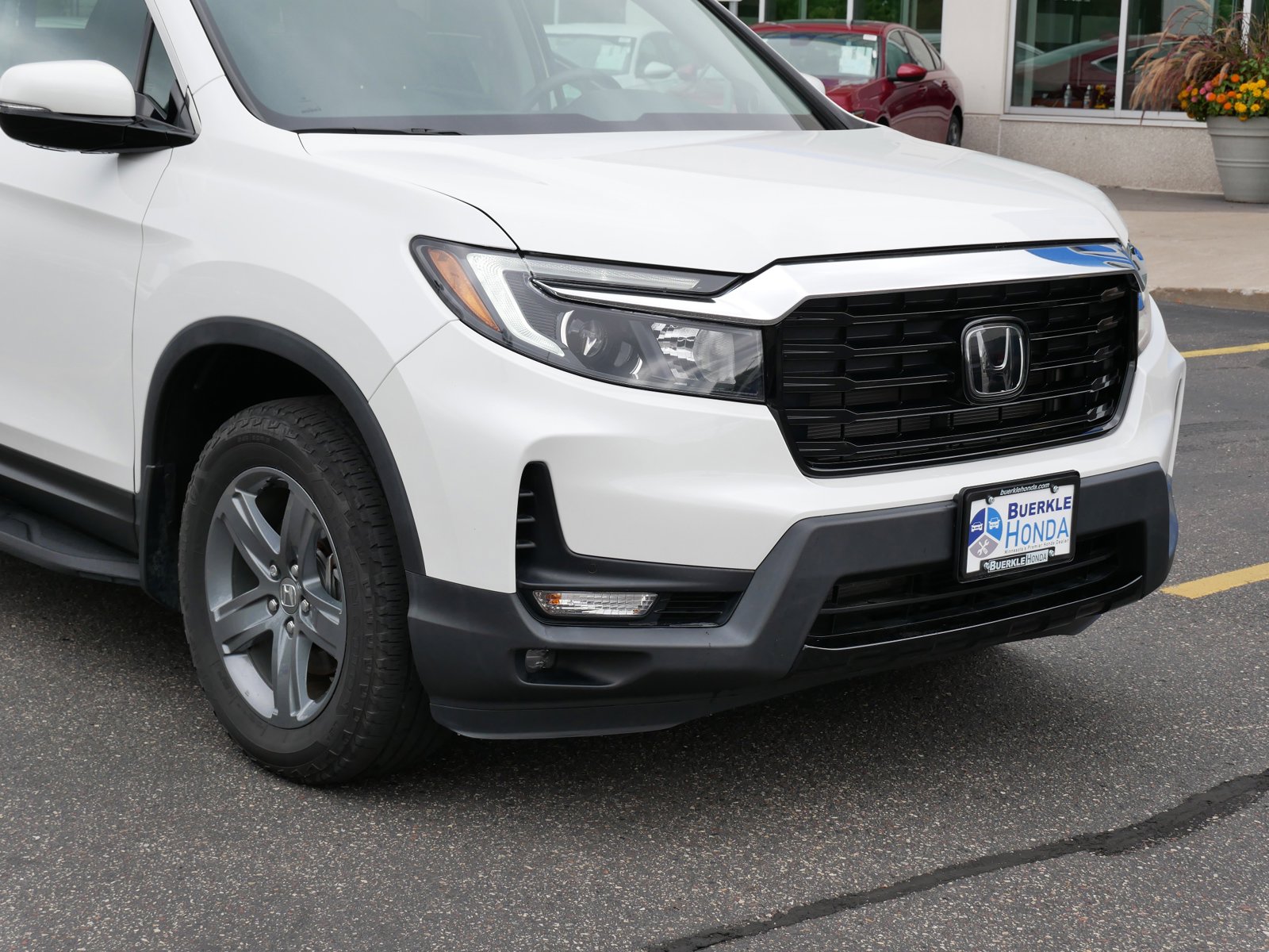 Used 2021 Honda Ridgeline RTL-E with VIN 5FPYK3F78MB017808 for sale in Saint Paul, MN