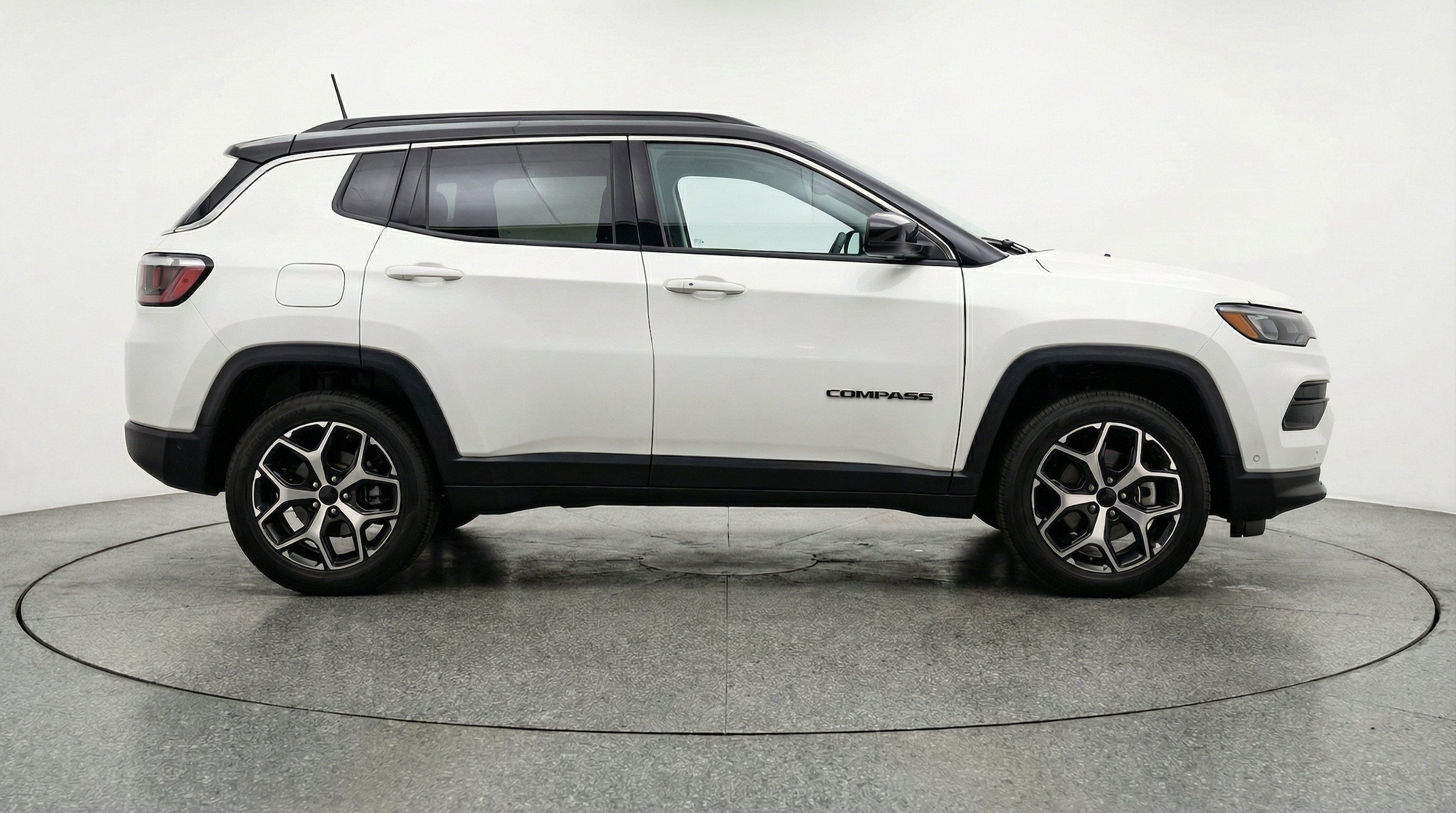 Thumbnail: 2025 Jeep Compass - 11