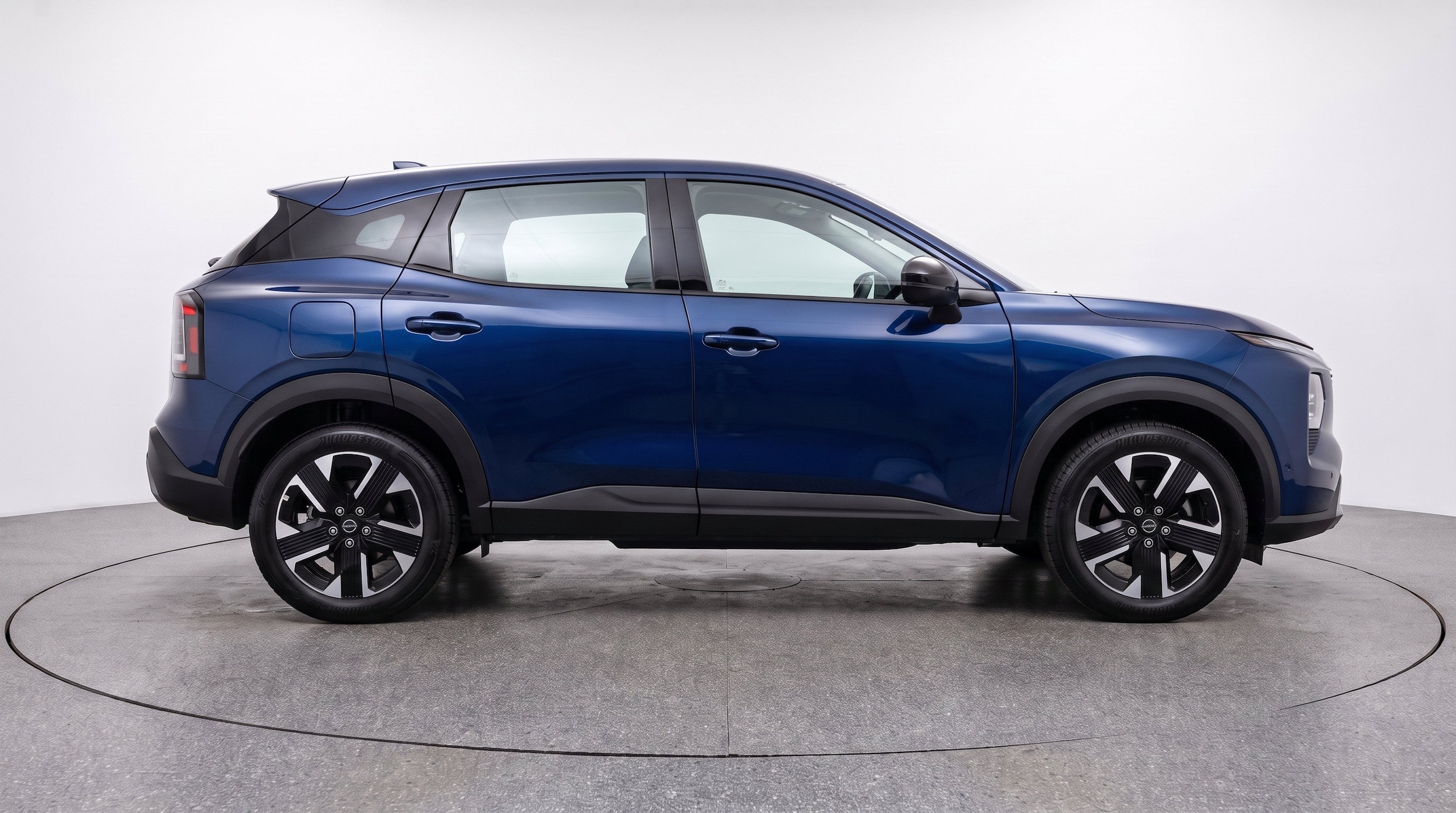 Thumbnail: 2026 Nissan Kicks - 11