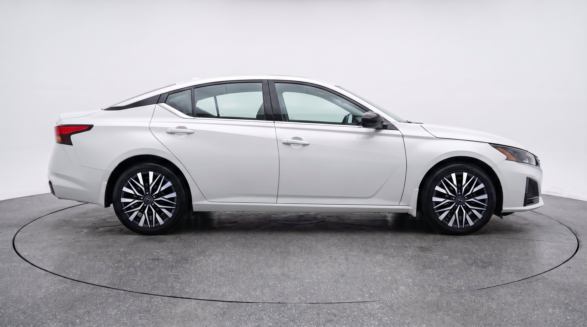 Thumbnail: 2026 Nissan Altima - 10