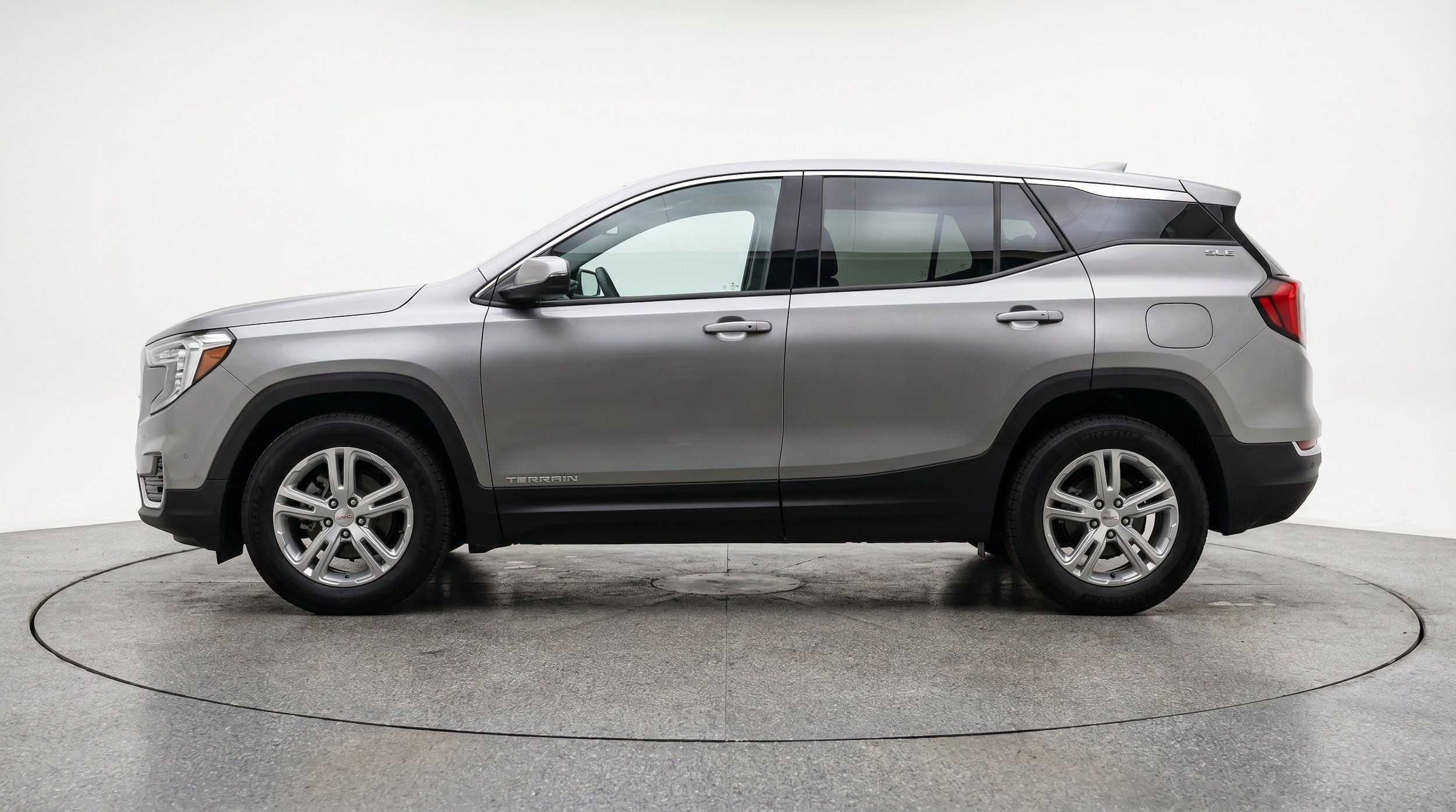 Thumbnail: 2024 GMC Terrain - 5