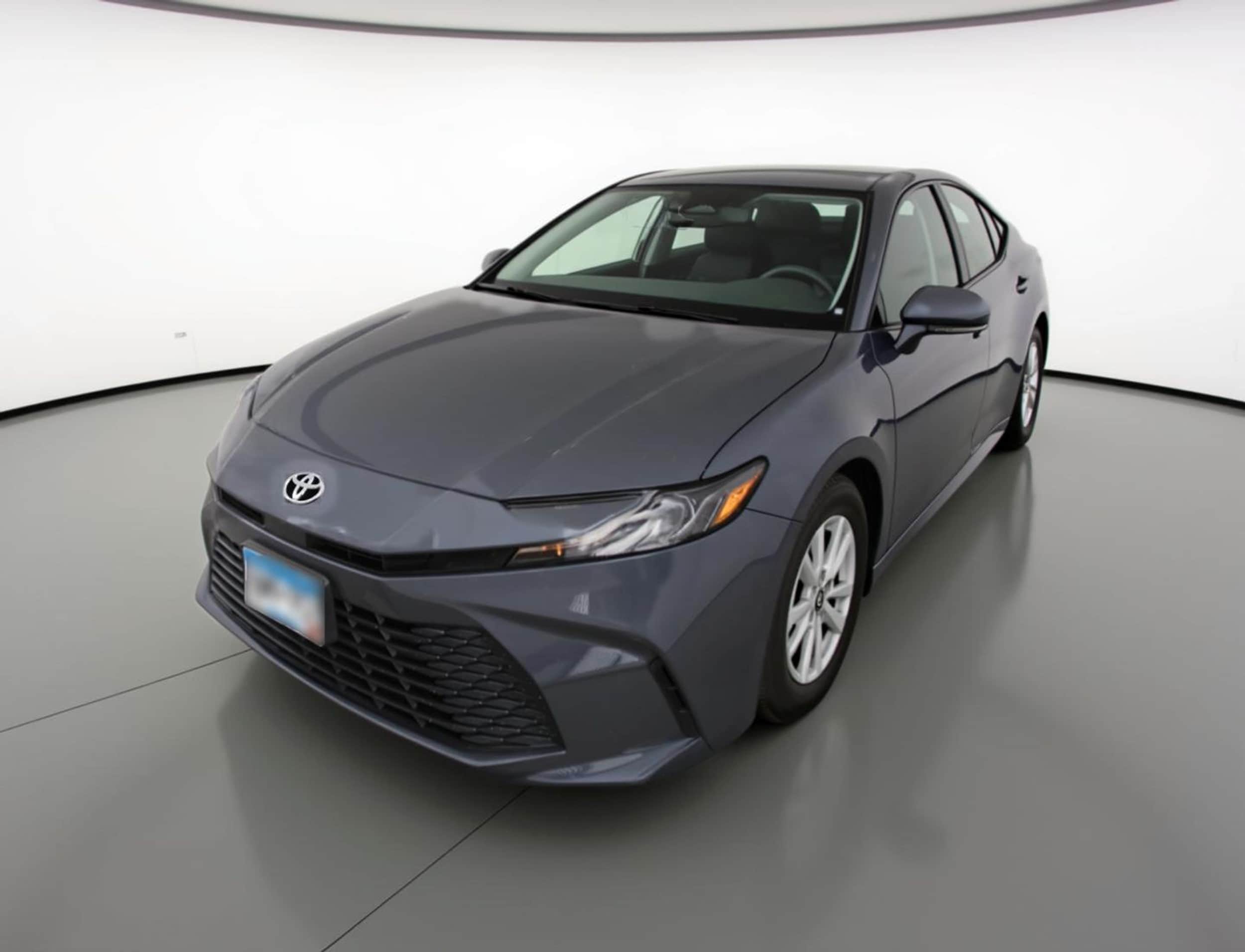 Thumbnail: 2025 Toyota Camry - 3