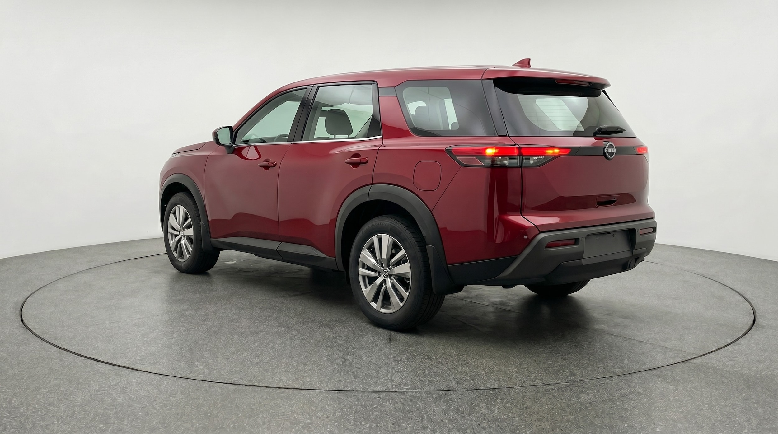 Thumbnail: 2025 Nissan Pathfinder - 5